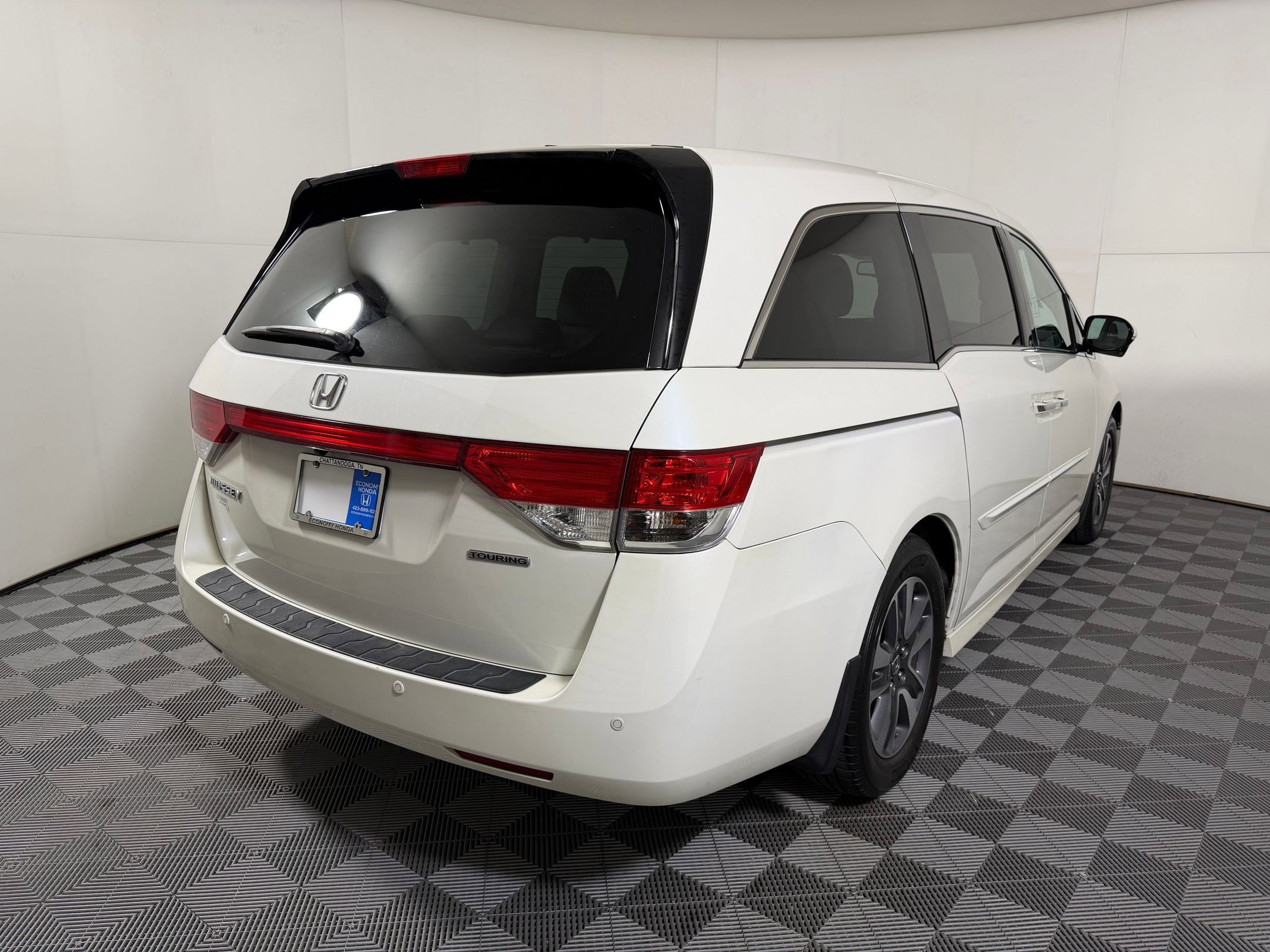 2017 Honda Odyssey Touring - Photo 19