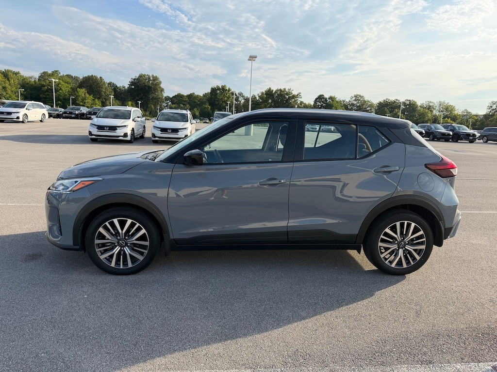 Used 2023 Nissan Kicks SV SUV