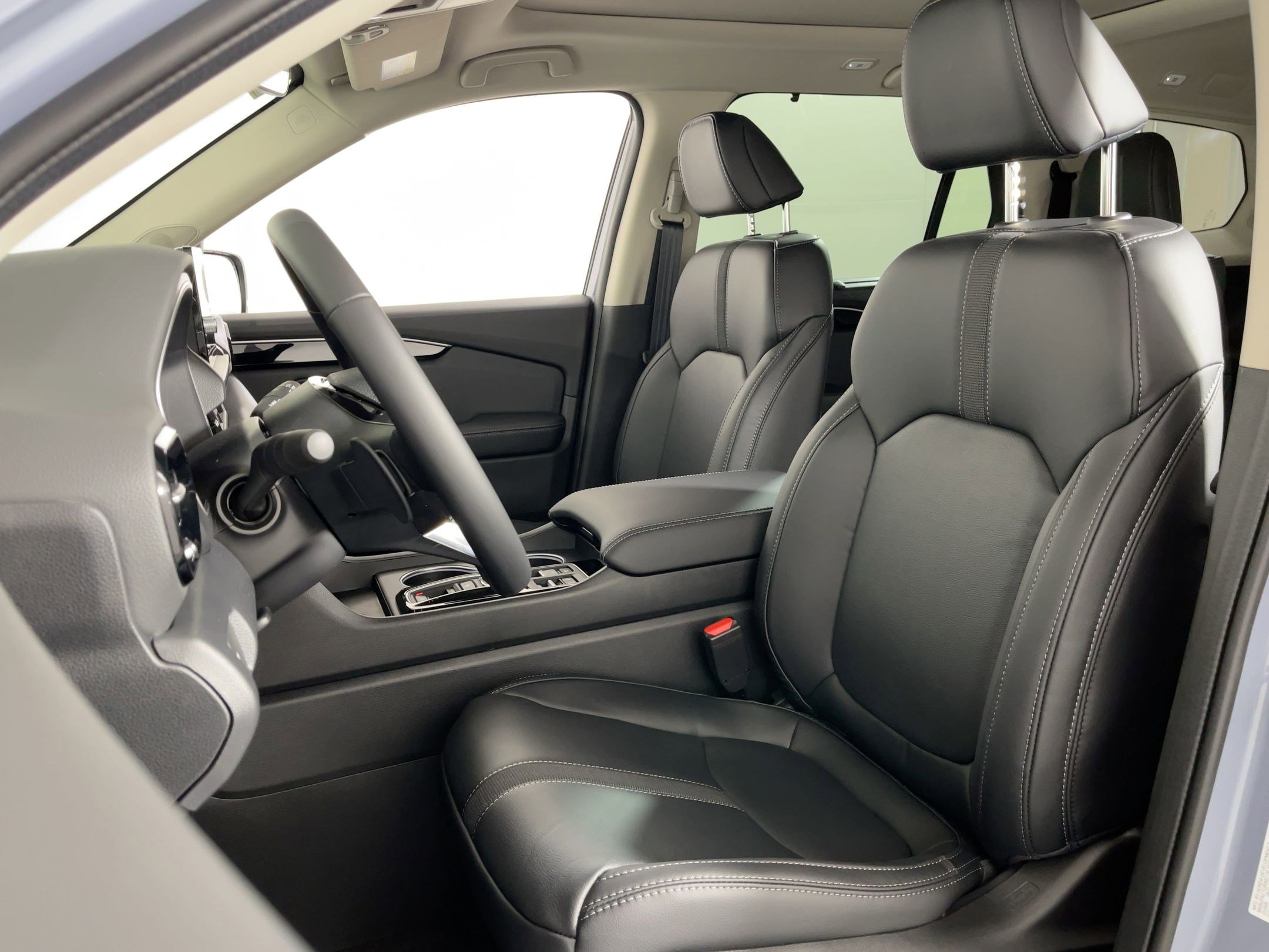 2025 Honda Pilot Touring photo 4