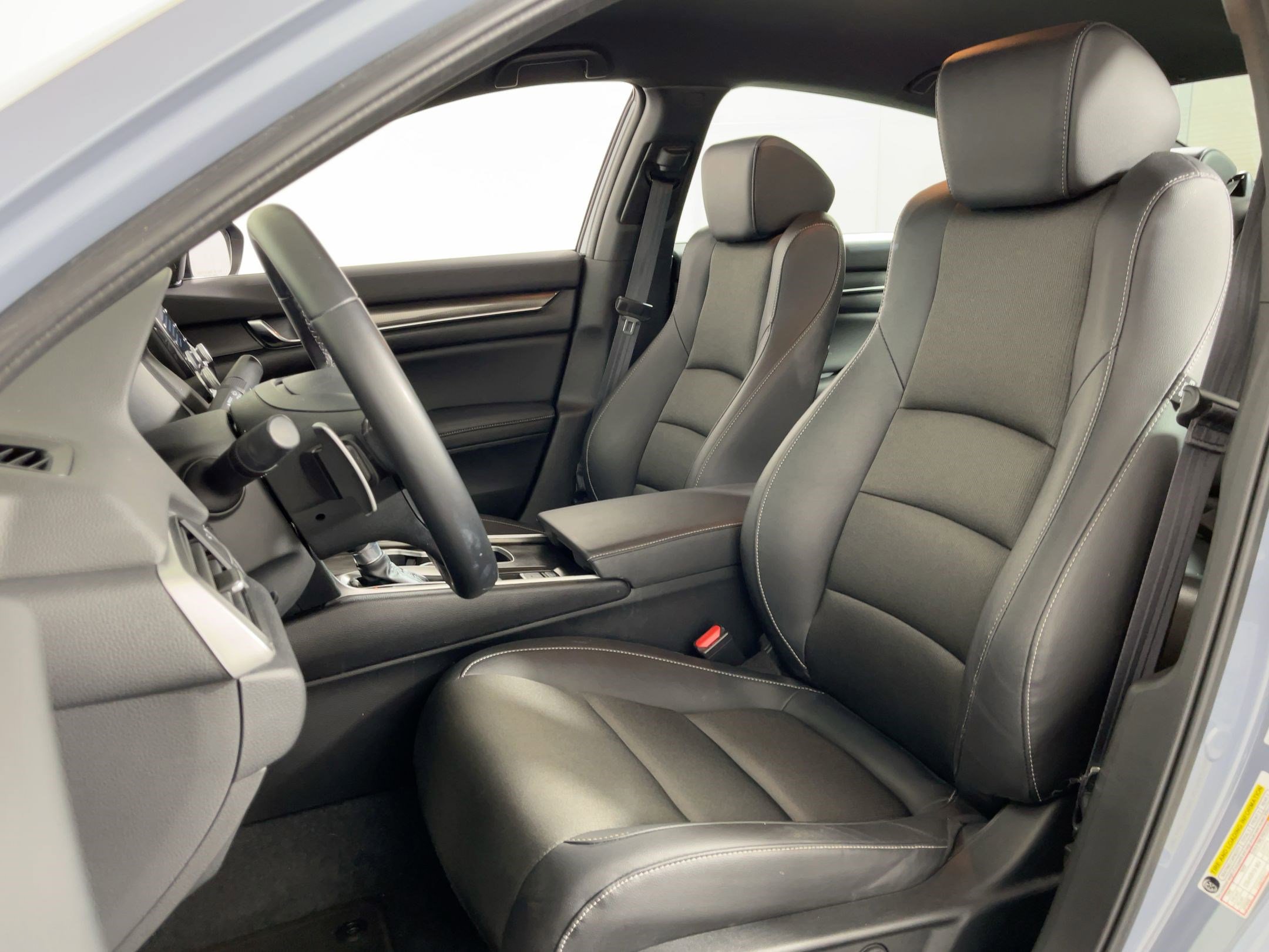 2022 Honda Accord Sport photo 4