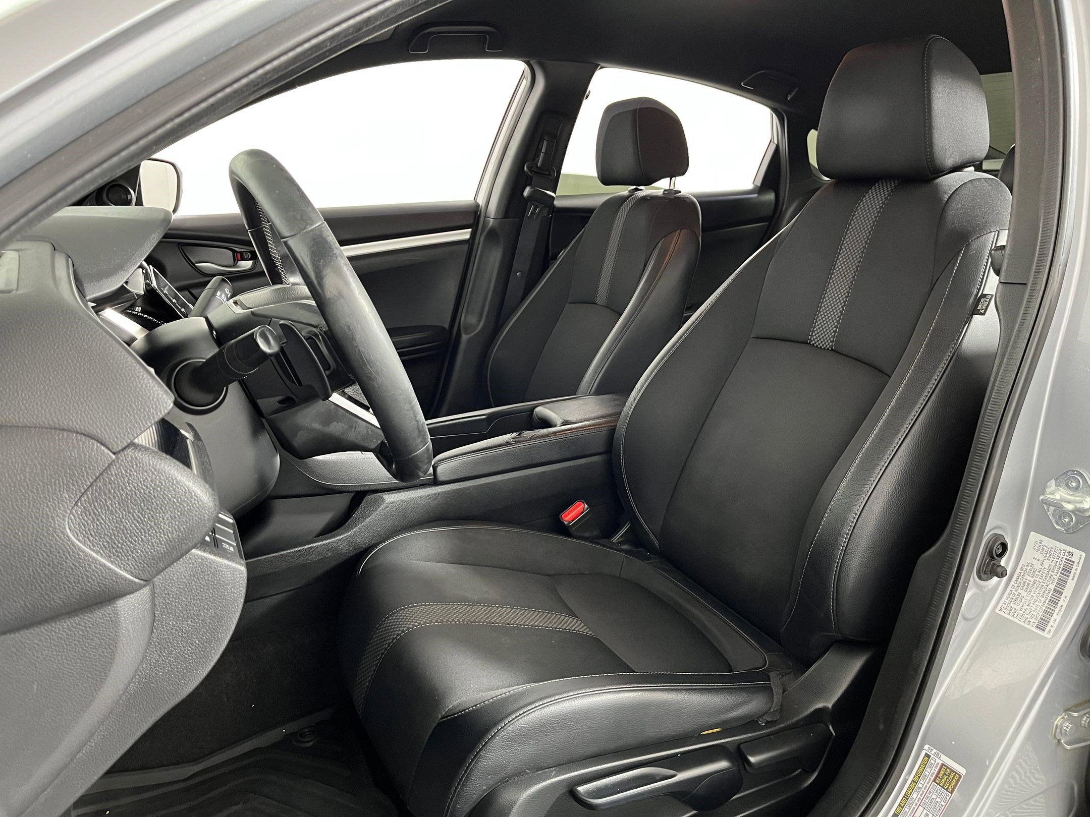 2021 Honda Civic Sport photo 3