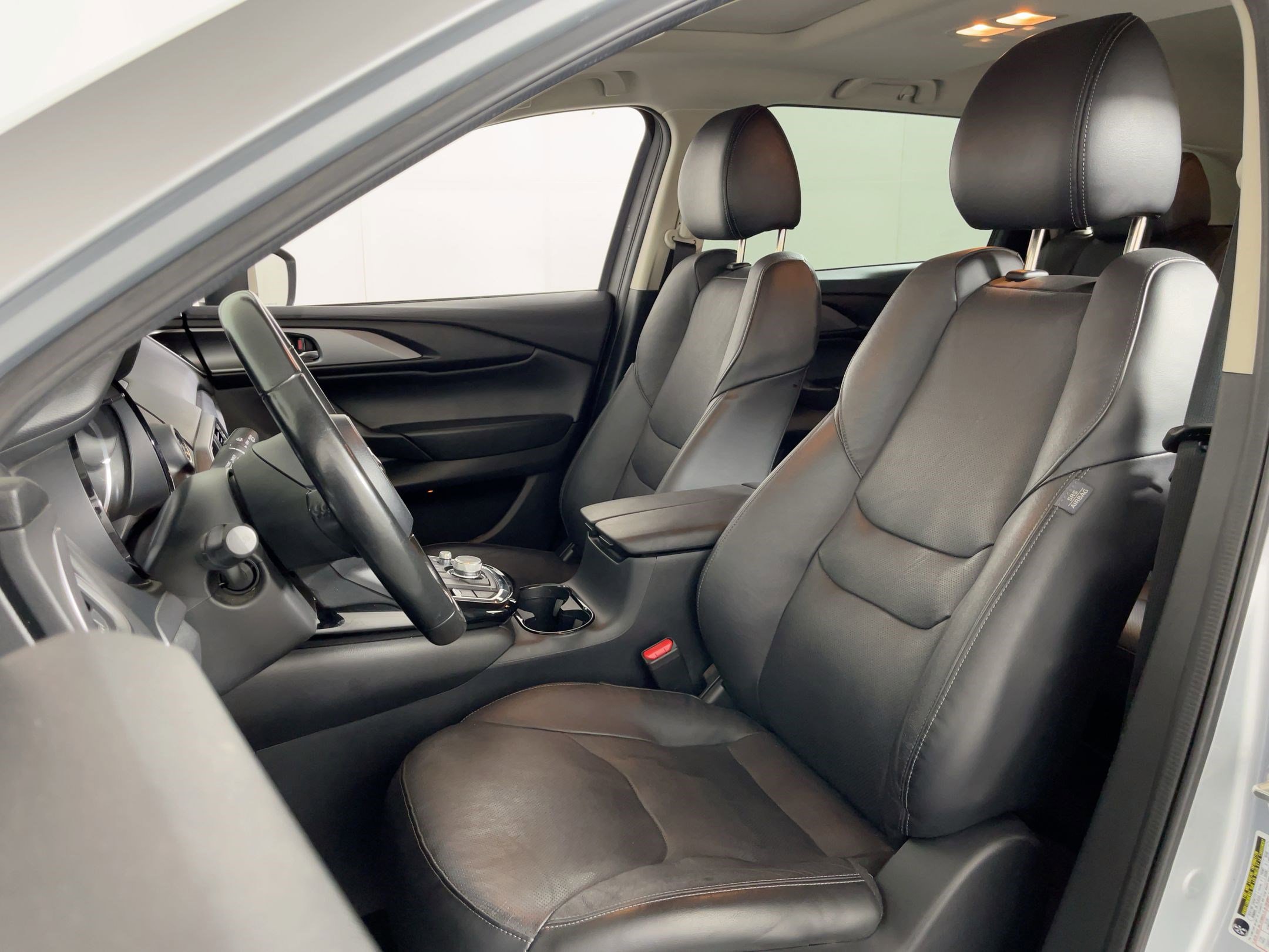 2023 Mazda CX-9 Touring photo 4