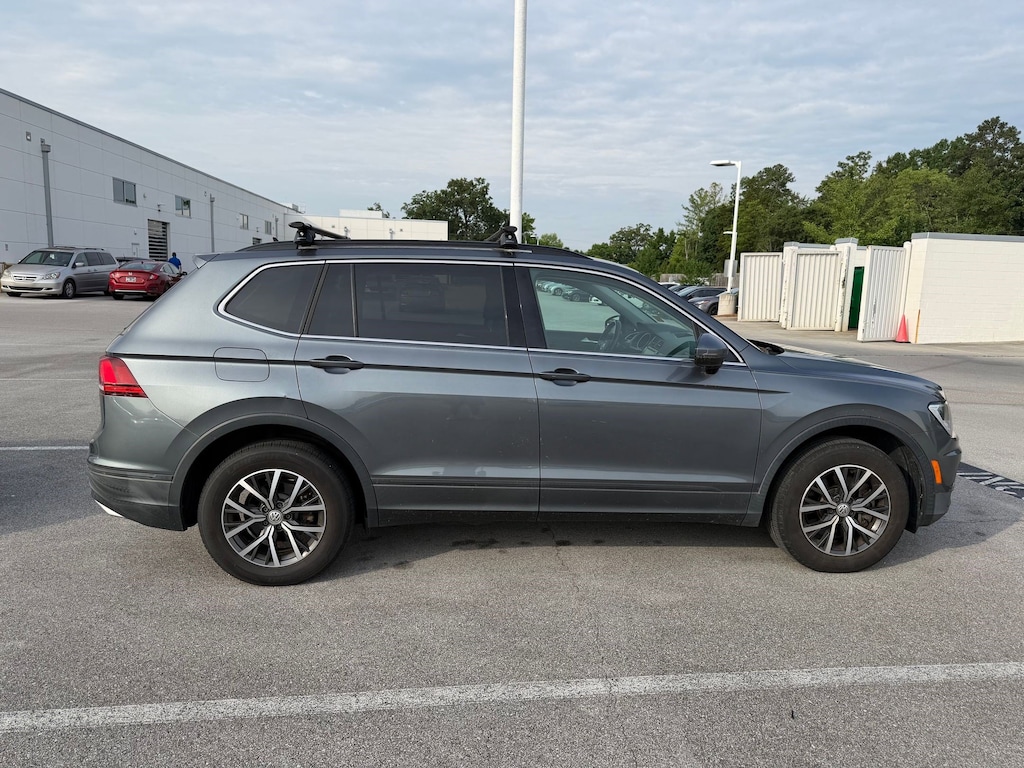 Used 2019 Volkswagen Tiguan SE SUV