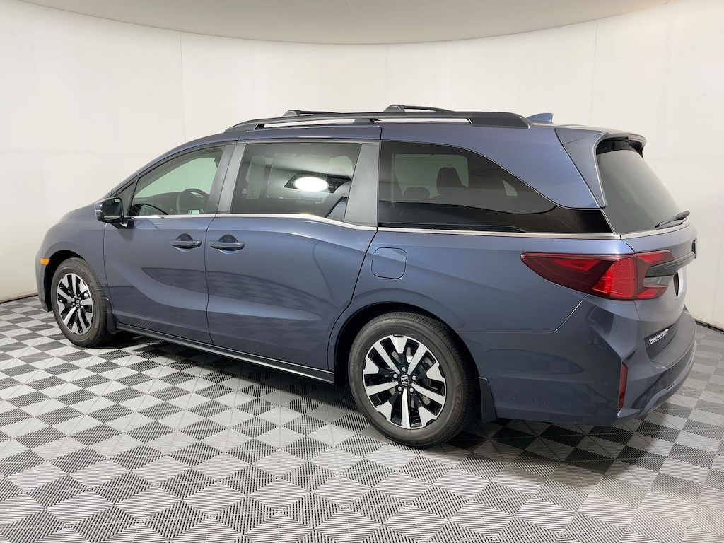 New 2026 Honda Odyssey EX-L Van Passenger