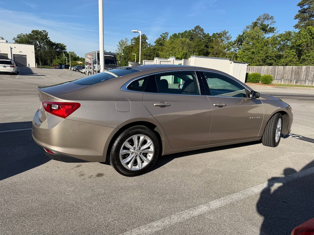 Used 2023 Chevrolet Malibu LT Sedan
