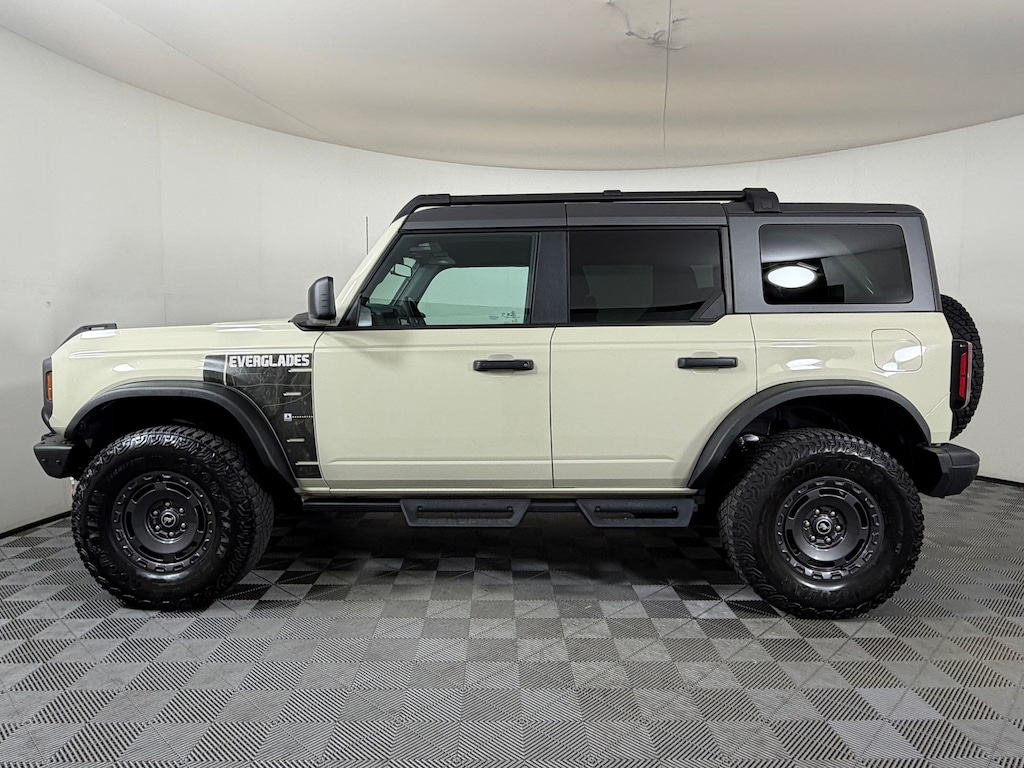 Used 2022 Ford Bronco Everglades SUV