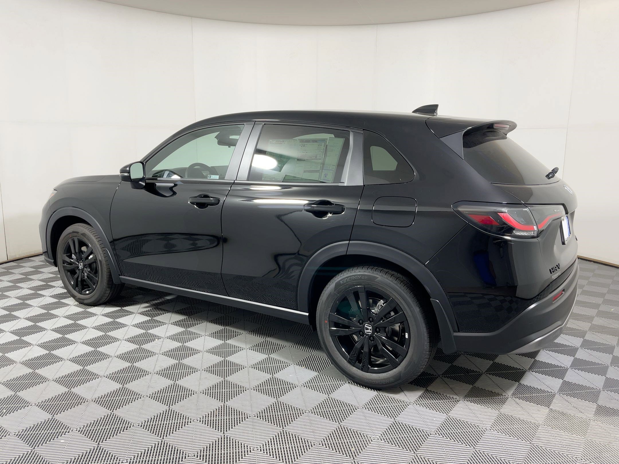 2026 Honda HR-V Sport photo 2