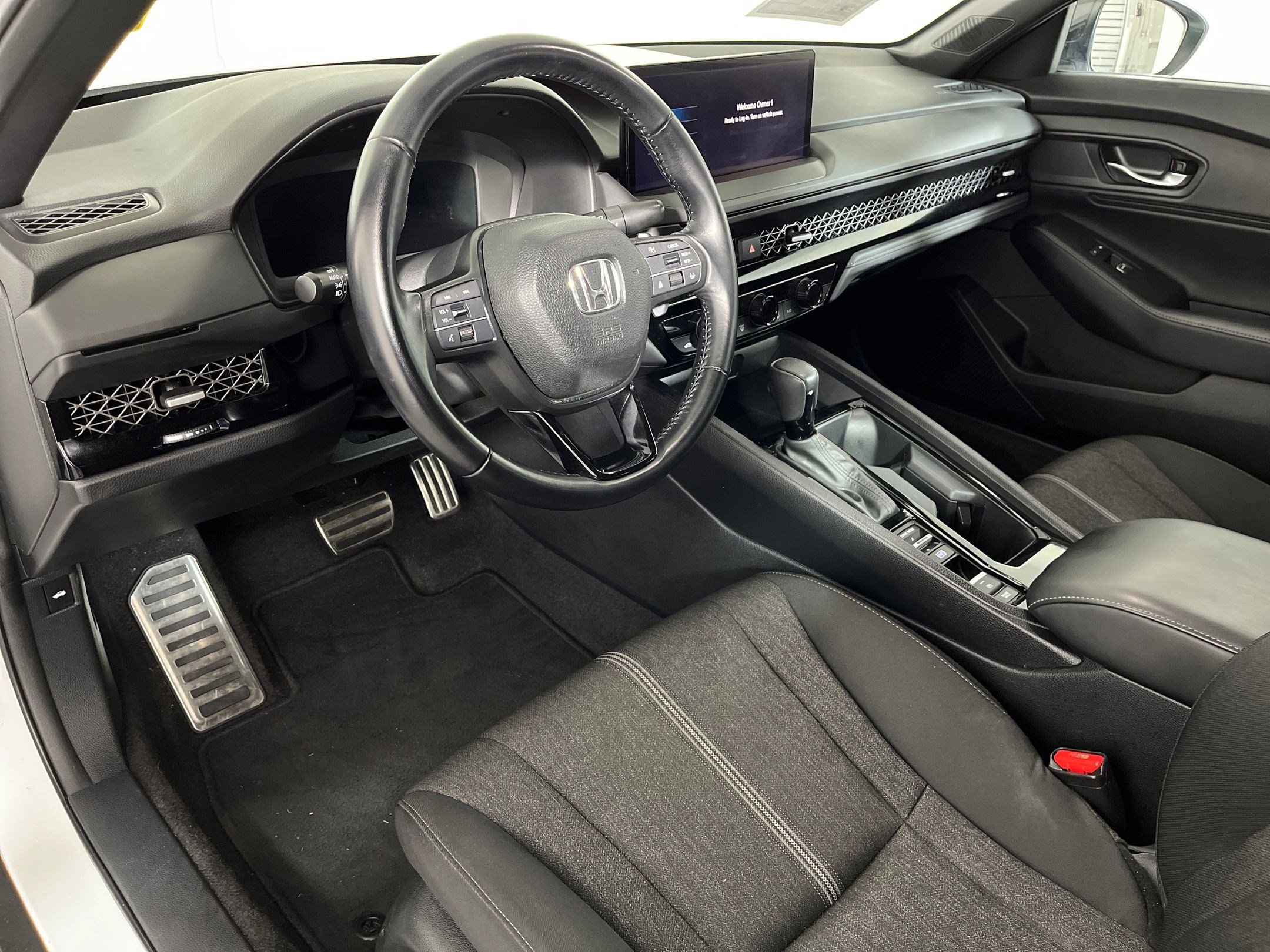 2024 Honda Accord Hybrid Sport photo 3
