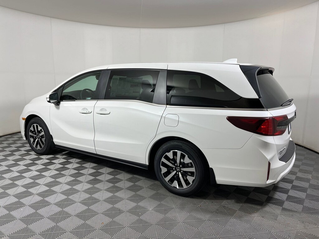 New 2026 Honda Odyssey EX-L Van Passenger