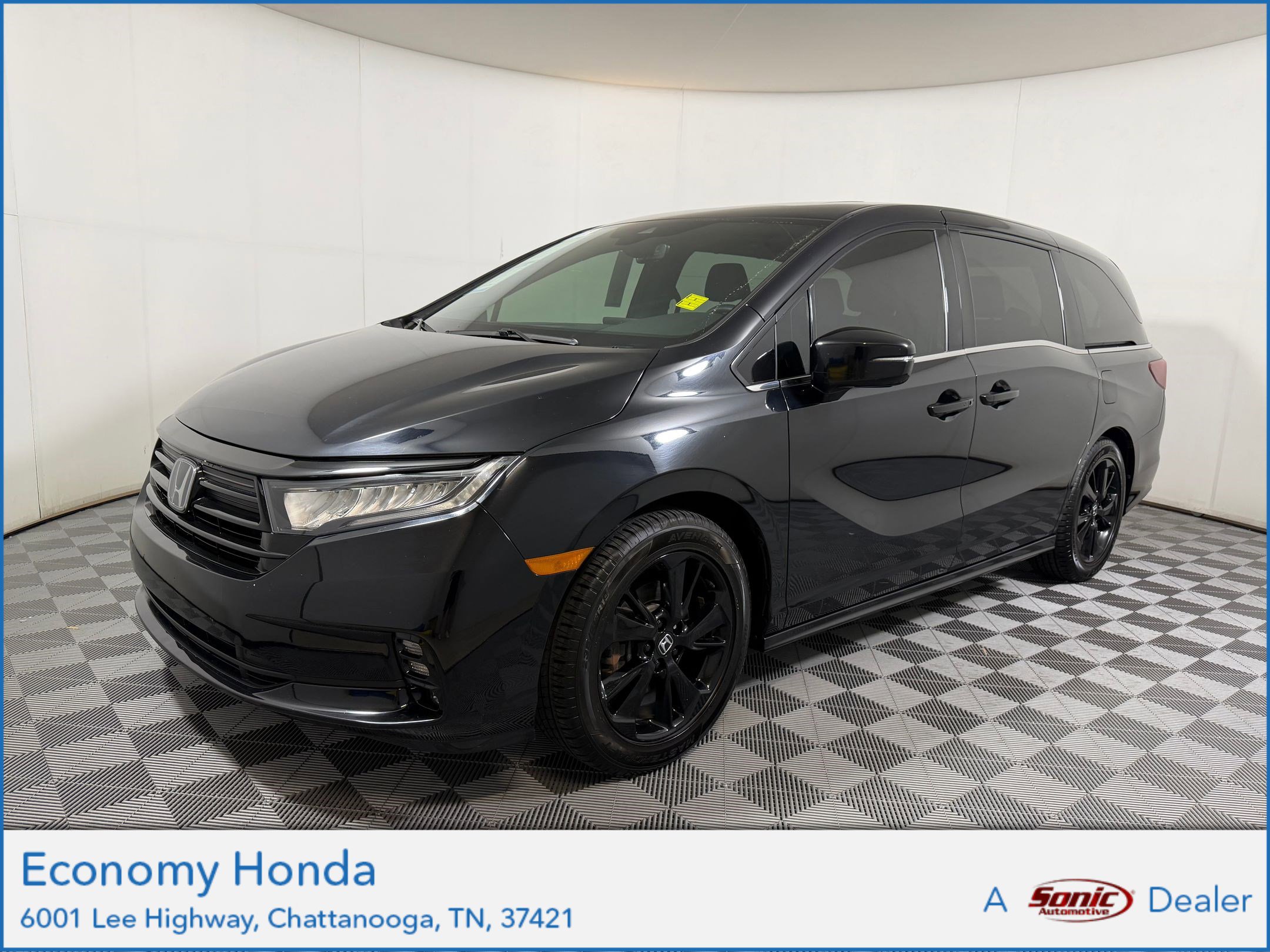 2024 Honda Odyssey SPORT's photo