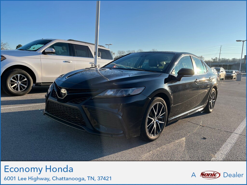 Used 2024 Toyota Camry SE Sedan