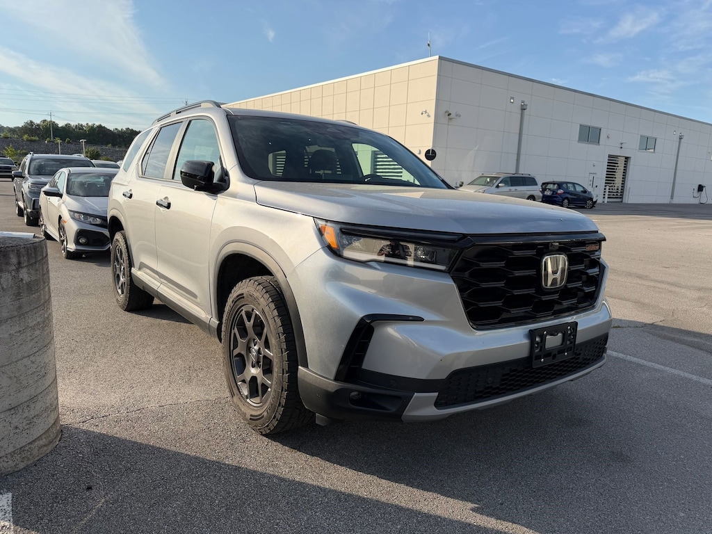 Certified 2023 Honda Pilot TrailSport SUV