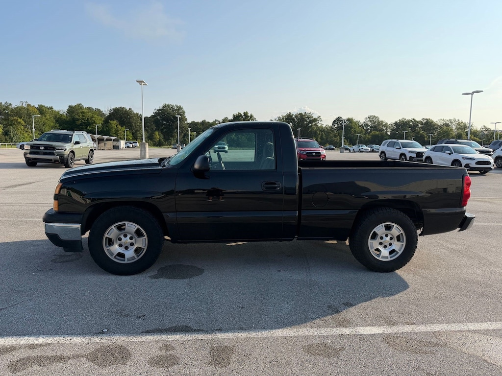 Used 2007 Chevrolet Silverado 1500 Classic Work Truck Truck Regular Cab