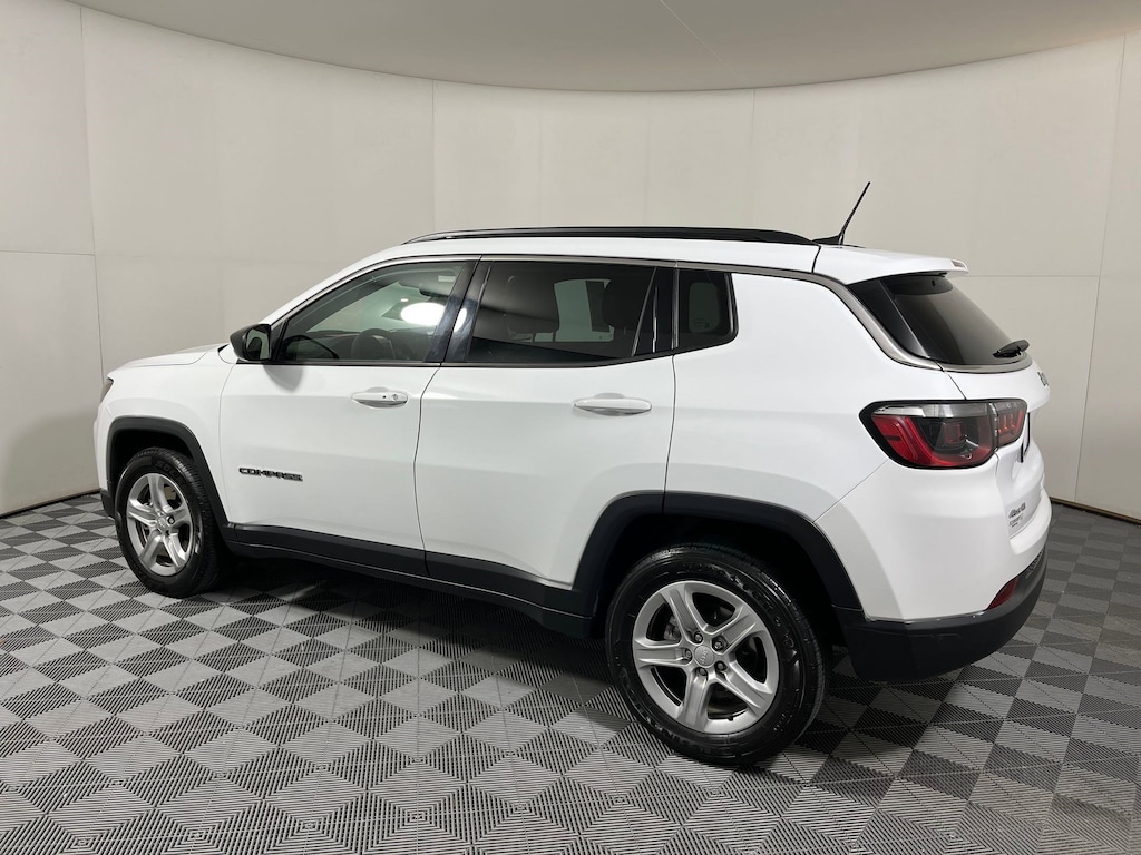 Used 2023 Jeep Compass Latitude SUV