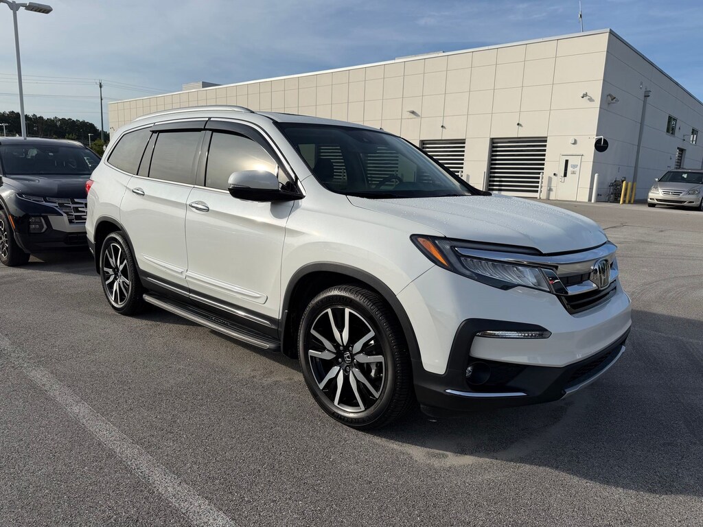 Used 2022 Honda Pilot Touring 7-Passenger SUV