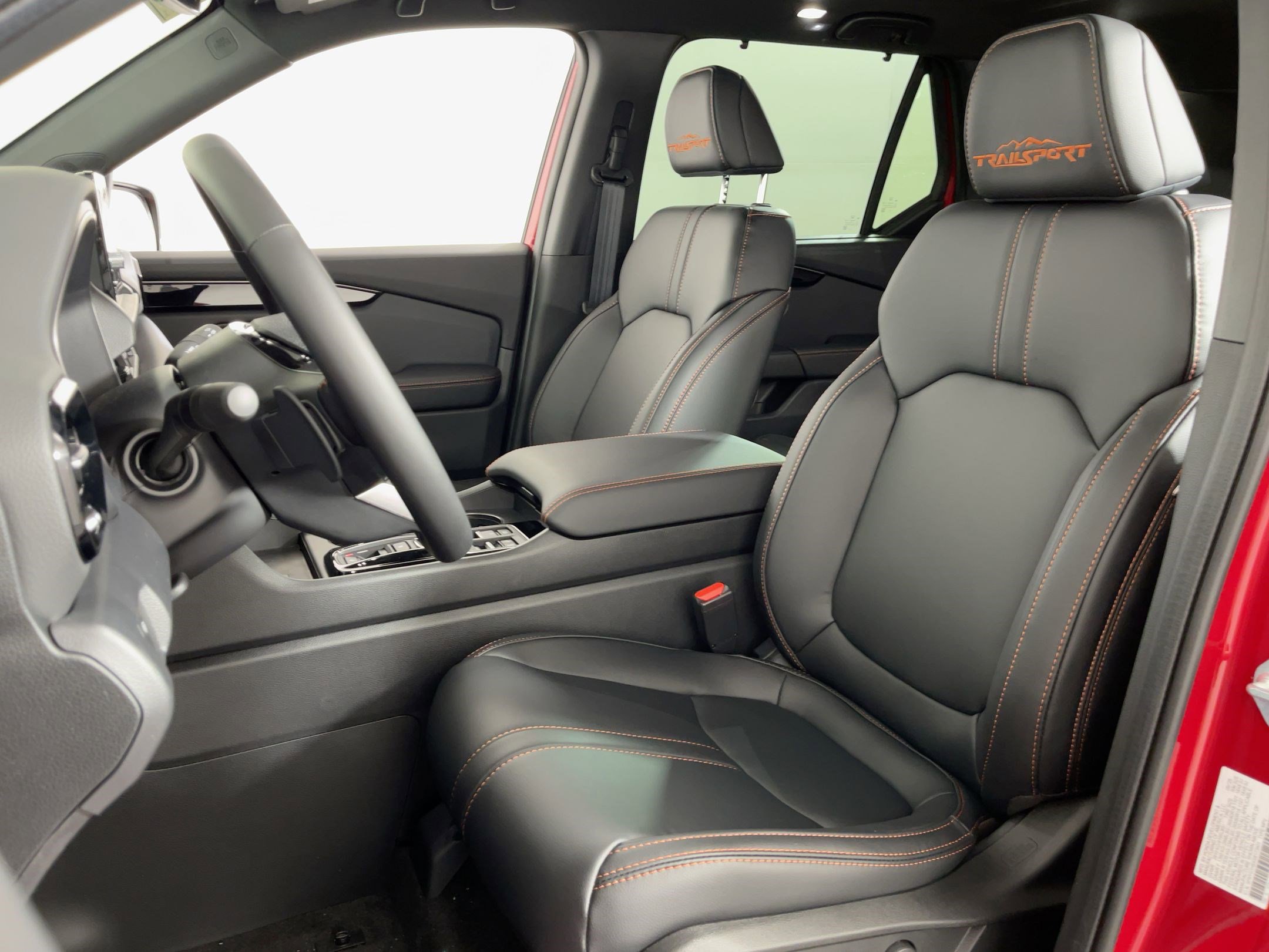 2025 Honda Pilot TrailSport photo 2