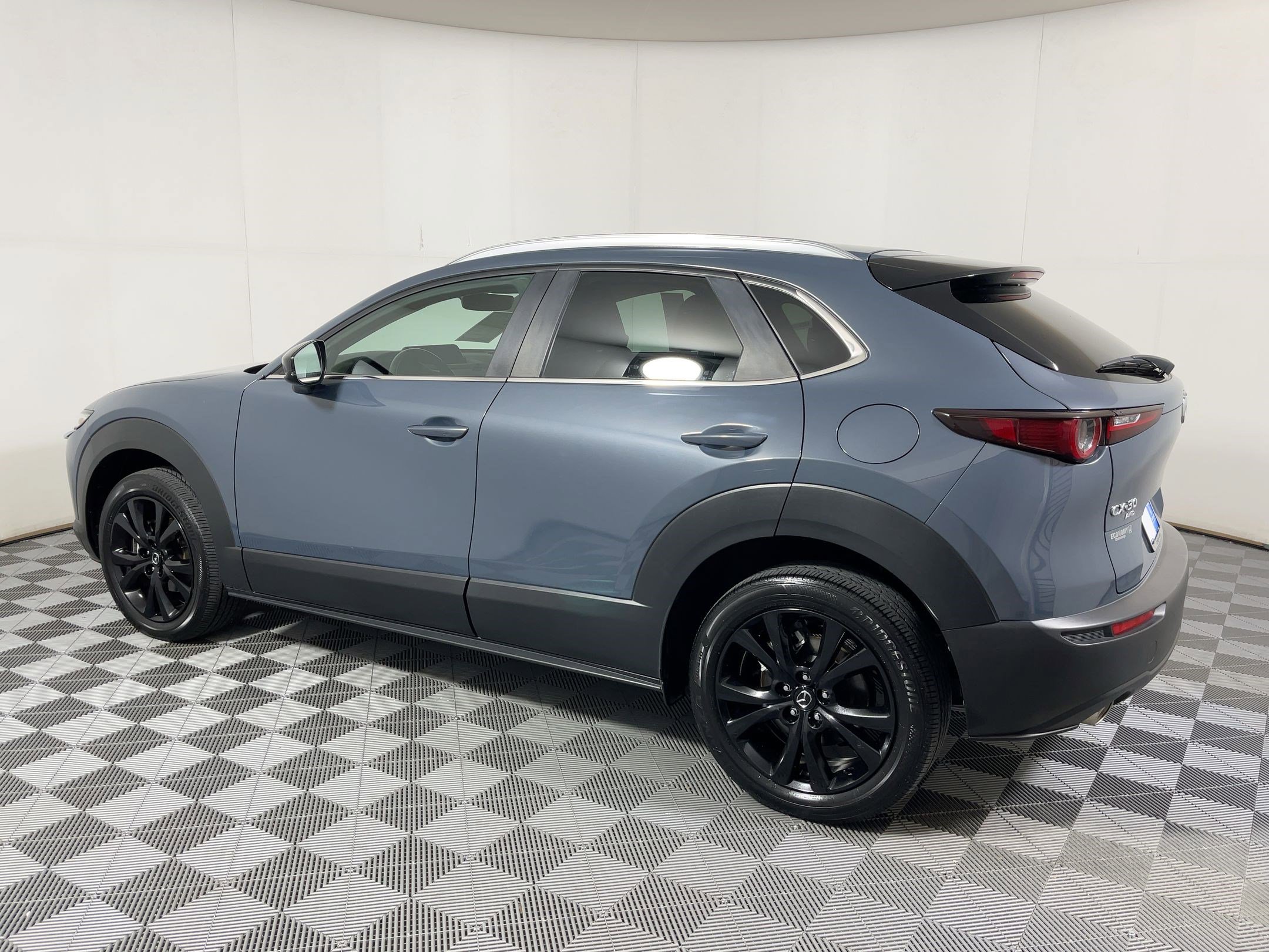 2024 Mazda CX-30 2.5 S Carbon photo 2