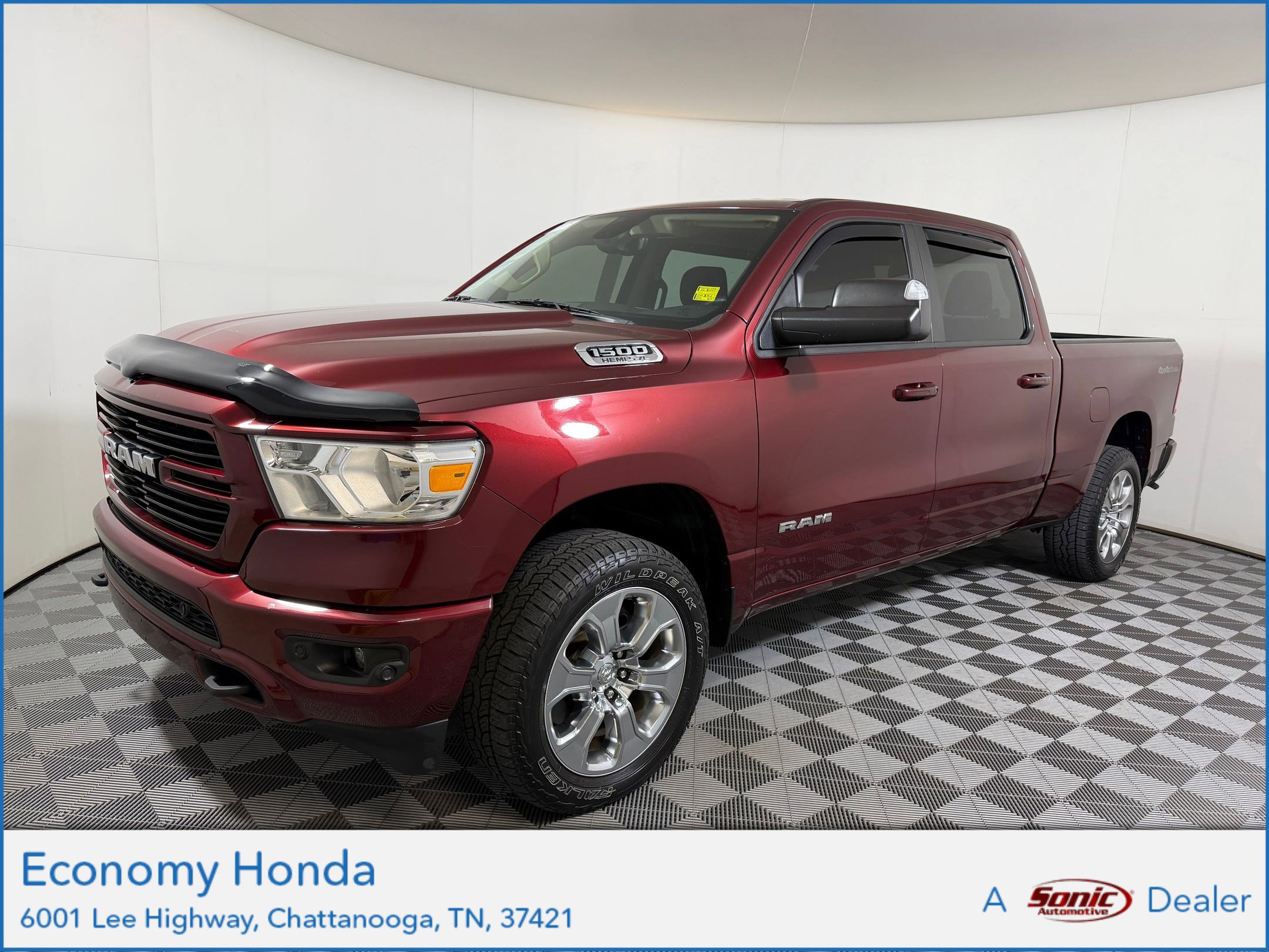 2020 RAM 1500 Big Horn/Lone Star 4x4 Crew Cab 6'4's photo
