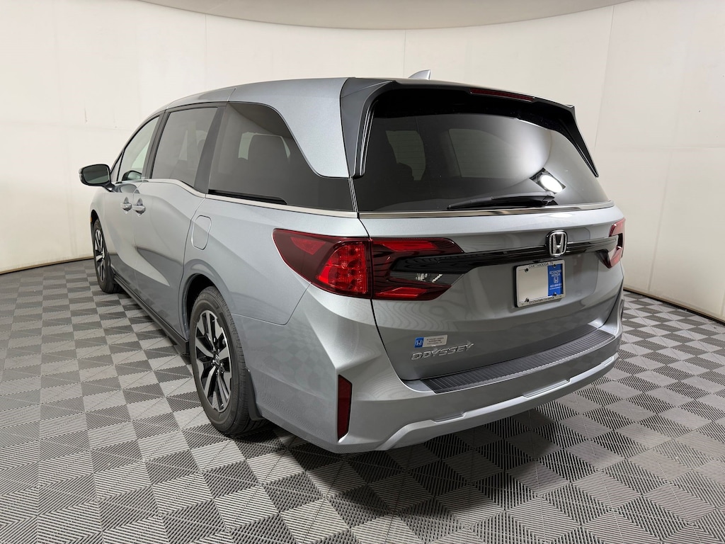 New 2026 Honda Odyssey EX-L Van Passenger