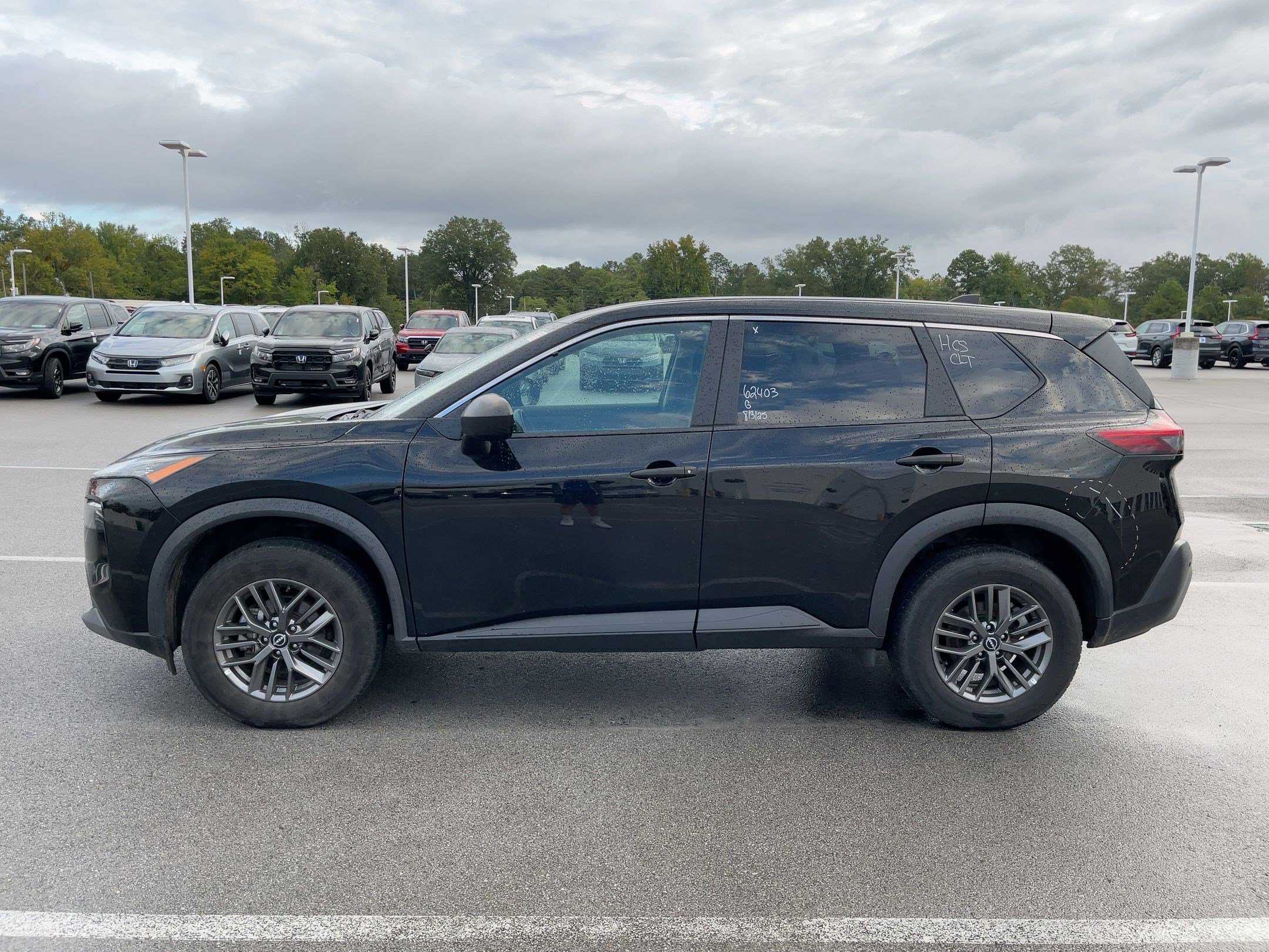 2023 Nissan Rogue S photo 2