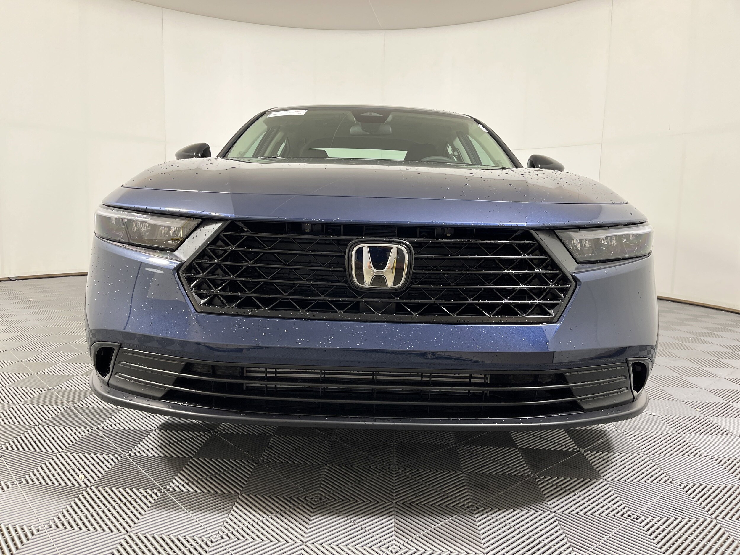 2025 Honda Accord SE photo 2