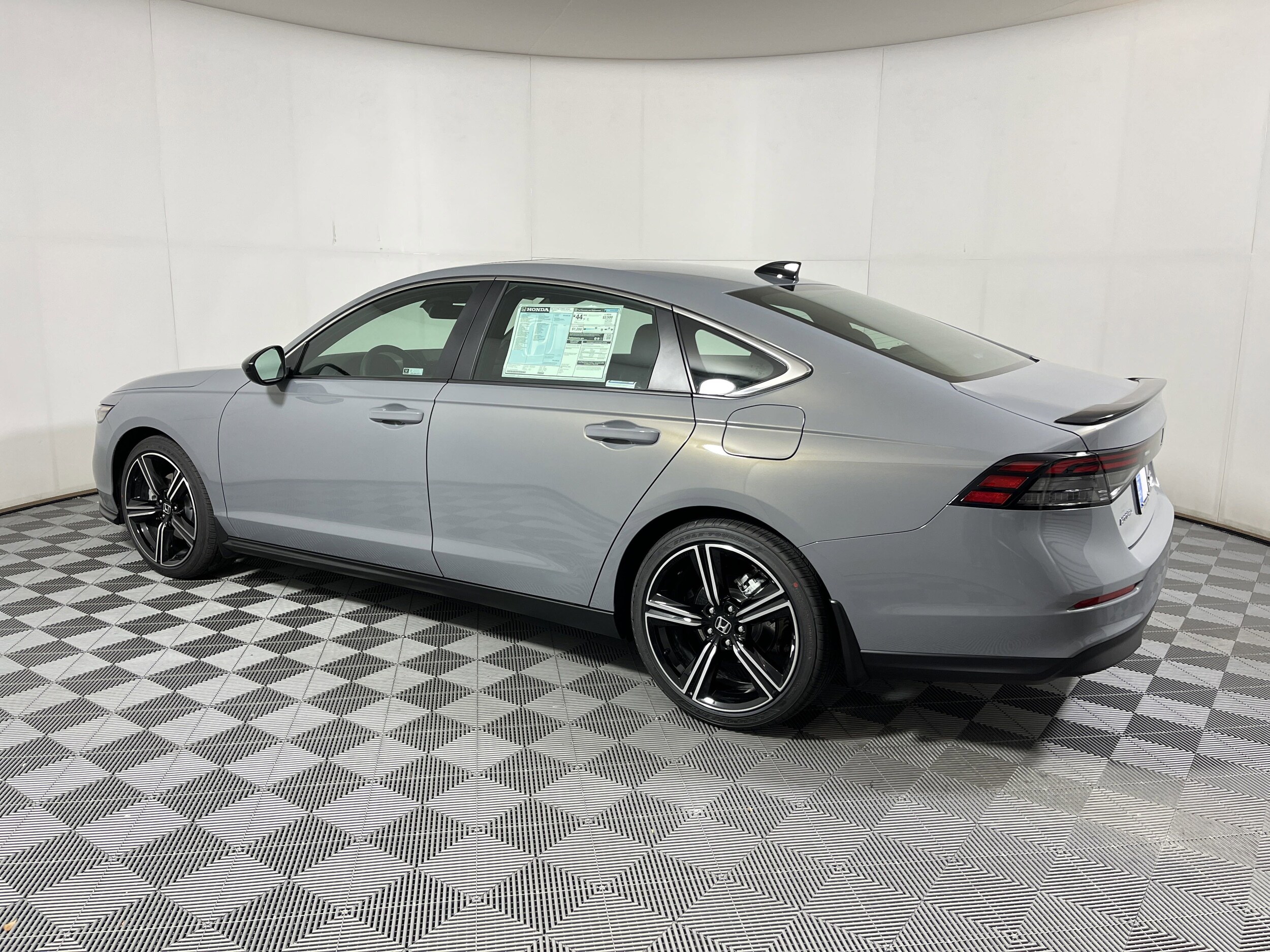 2025 Honda Accord Hybrid Sport photo 4