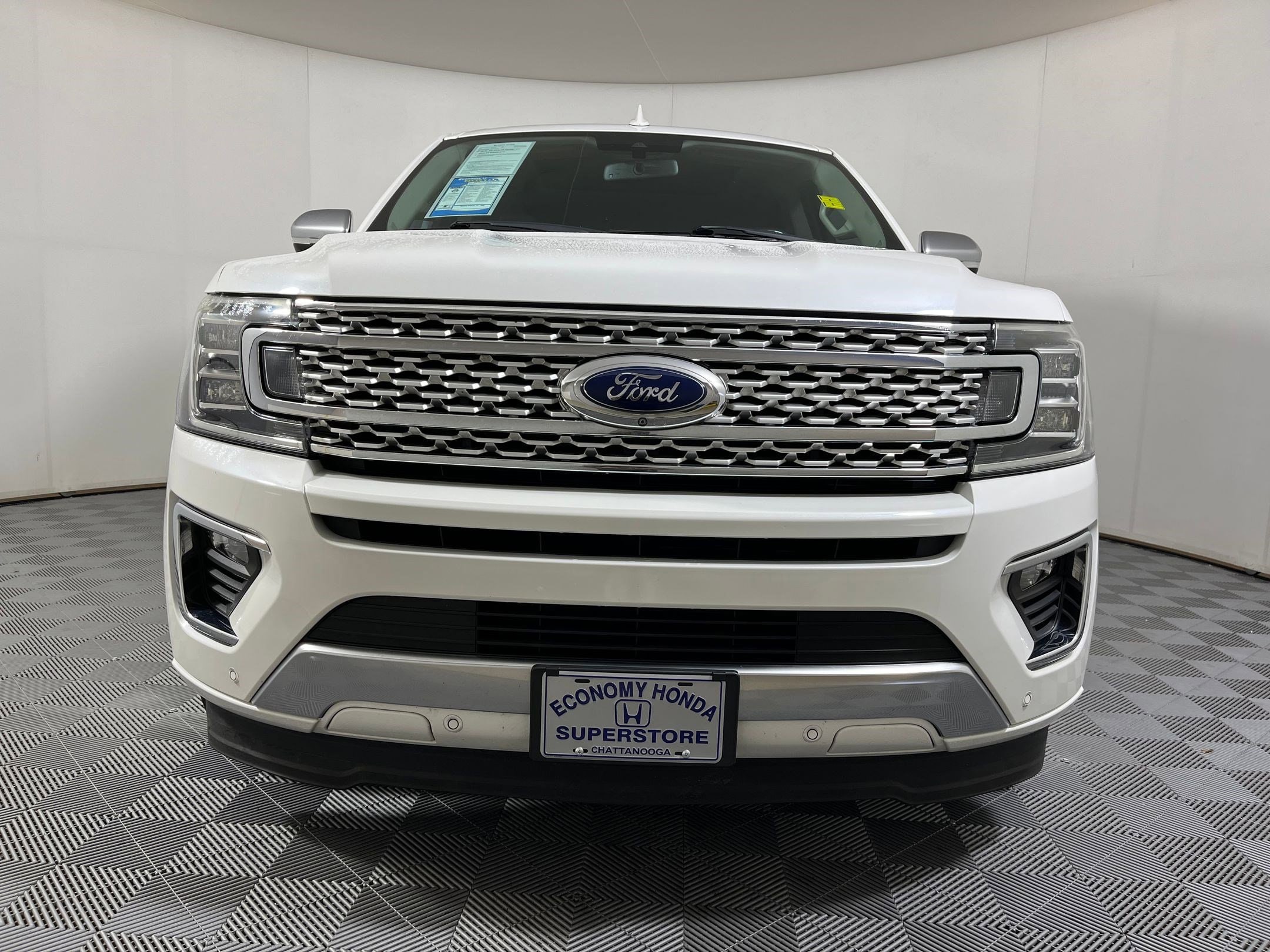 Image of 2020 Ford Expedition Platinum SUV