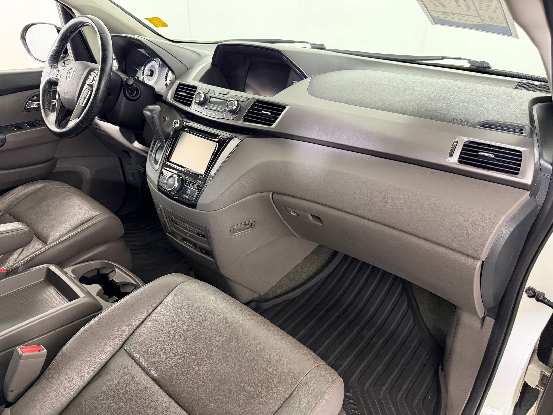 2017 Honda Odyssey Touring - Photo 24
