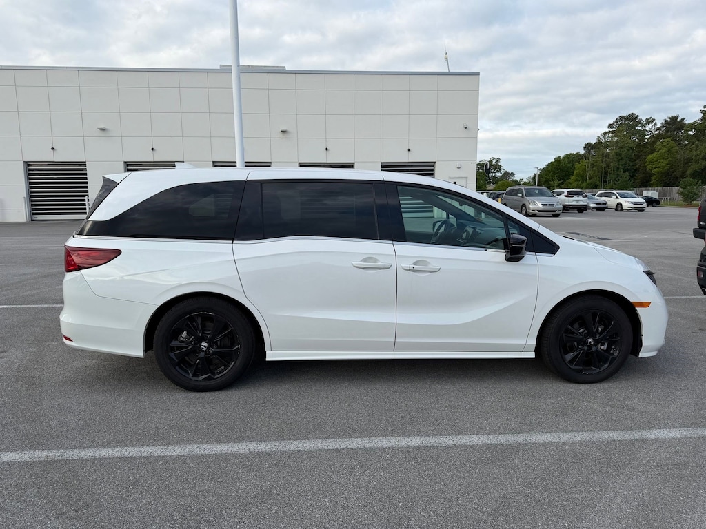 Certified 2024 Honda Odyssey Sport Van