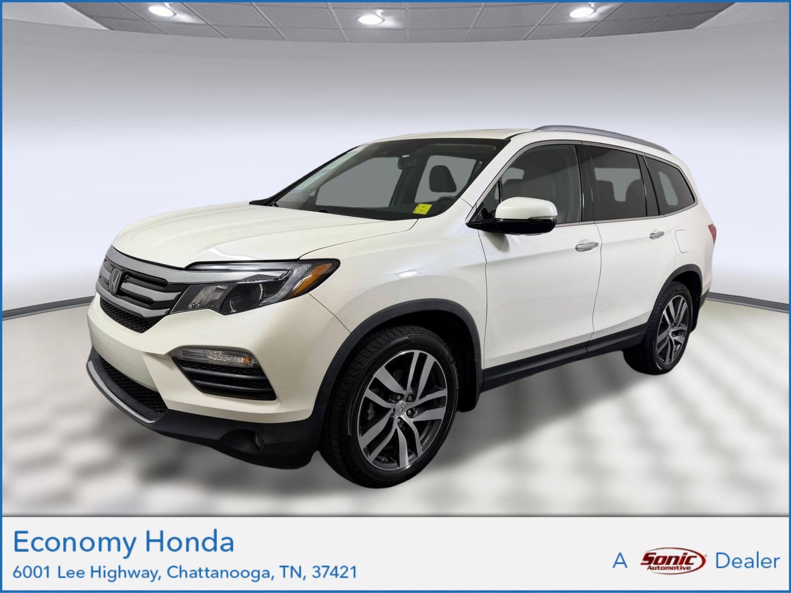 2018 Honda Pilot 2WD Touring's photo