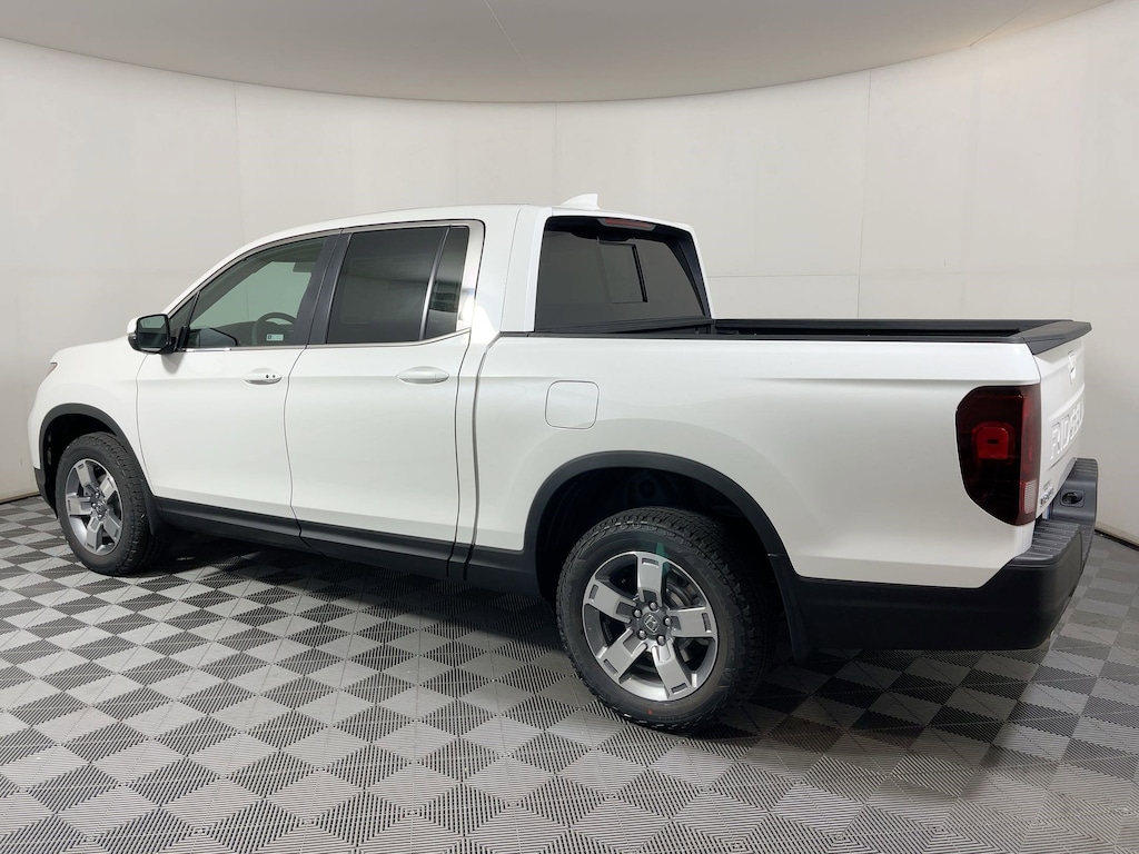 New 2026 Honda Ridgeline RTL Truck Crew Cab