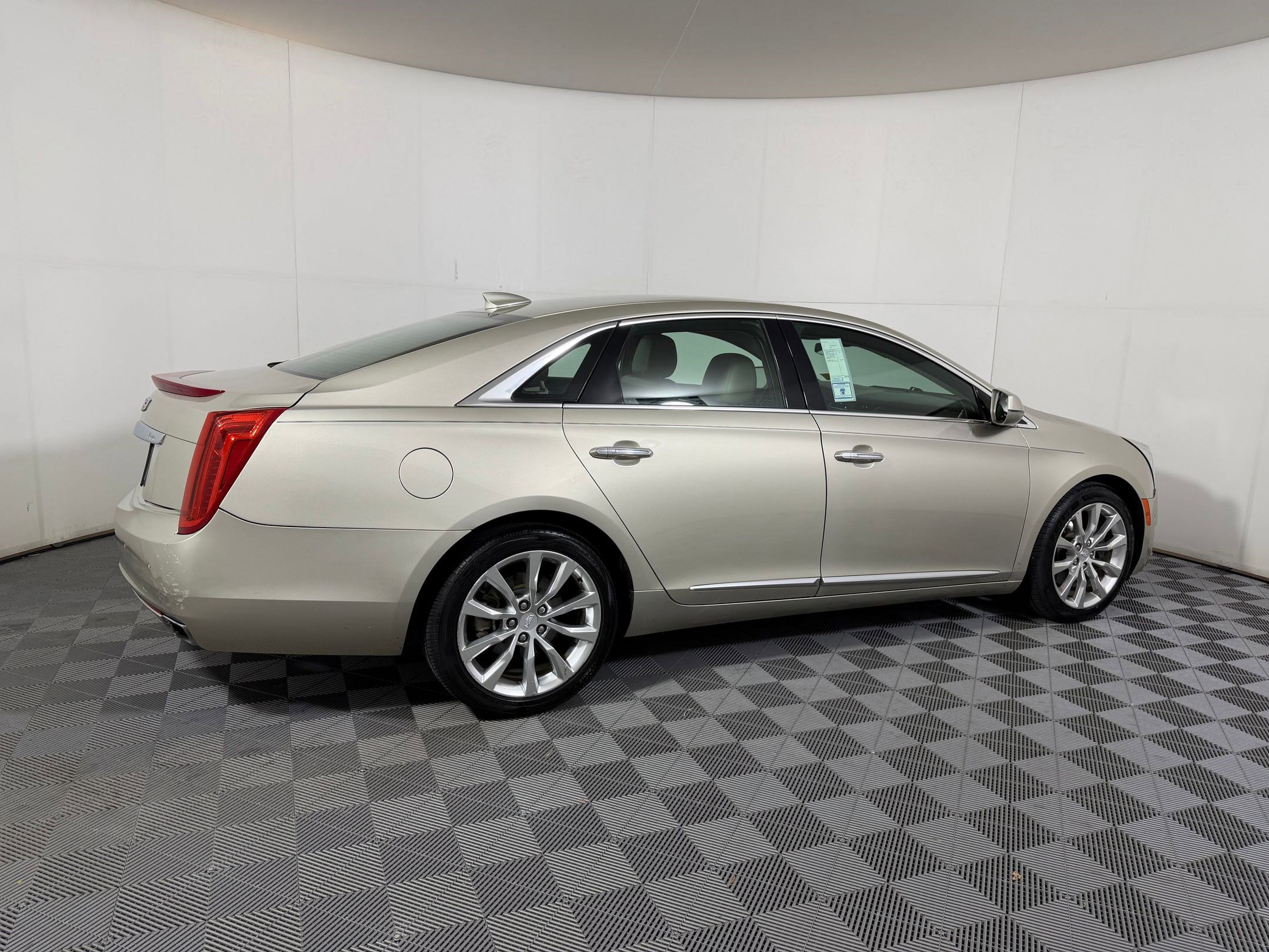 XTS Luxury Collection Sedan