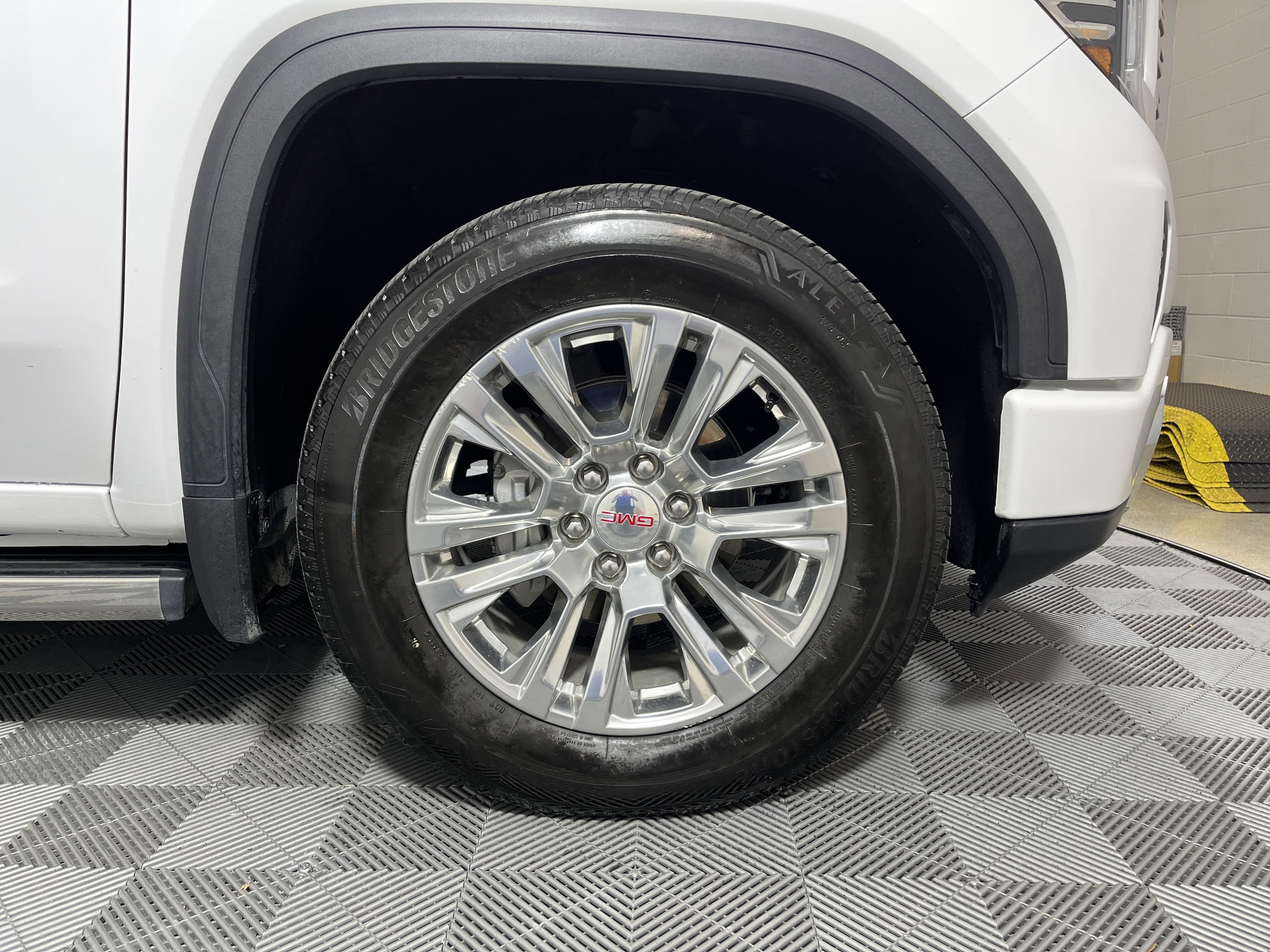 Used 2022 GMC Sierra 1500 Denali Denali with VIN 3GTPHGED4NG691533 for sale in Chattanooga, TN
