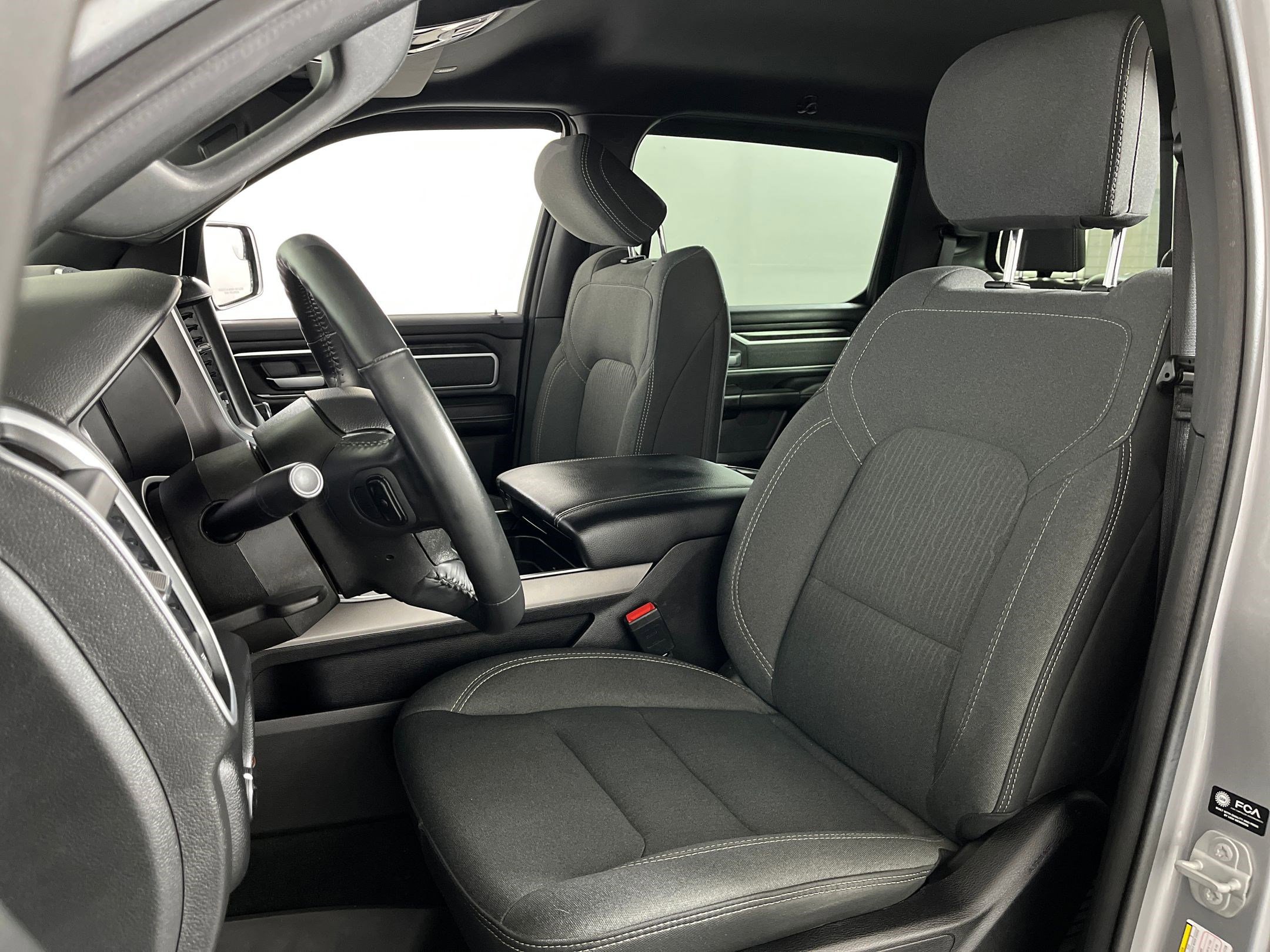 2022 Ram 1500 Big Horn photo 4