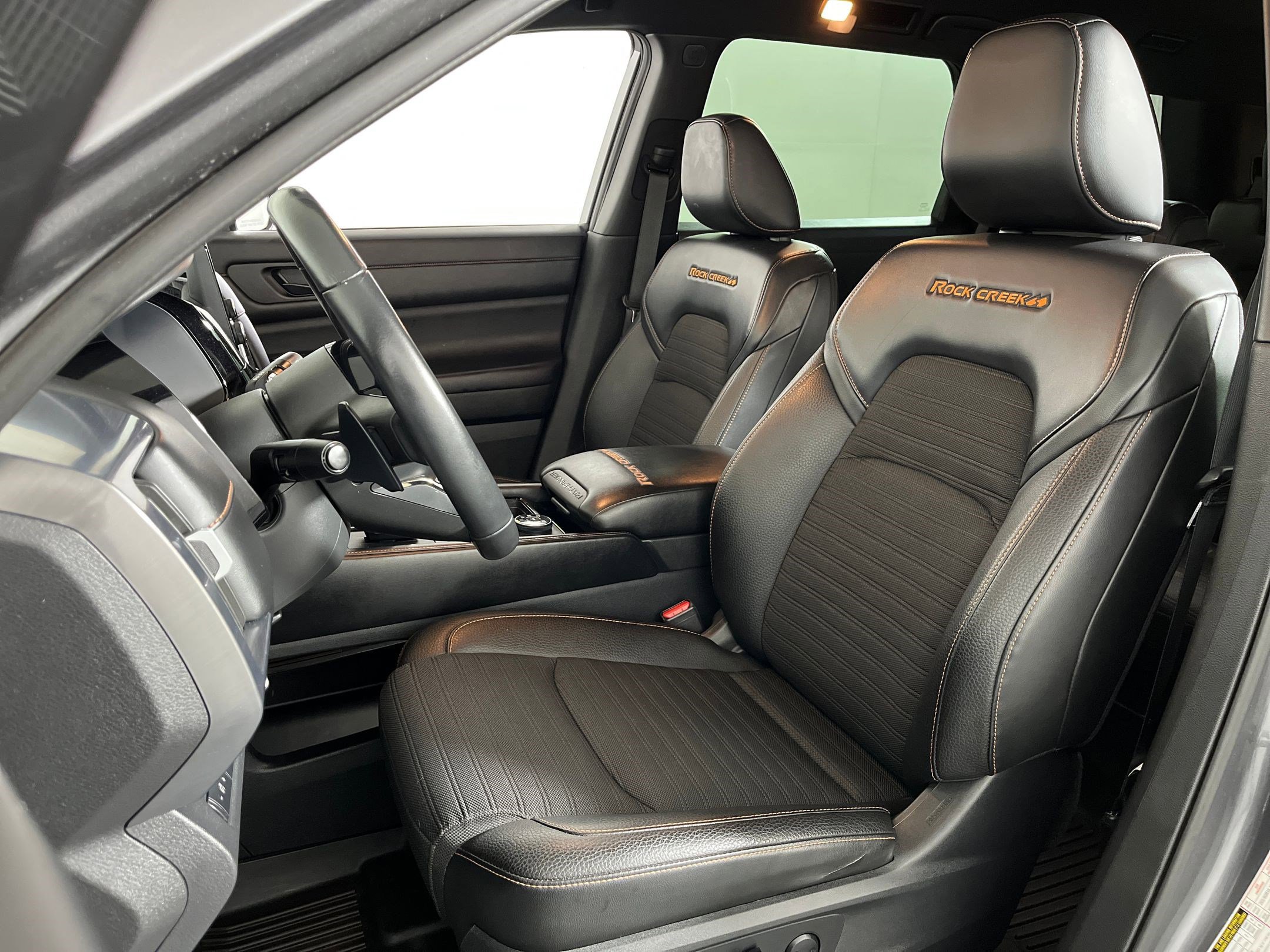 2023 Nissan Pathfinder Rock Creek photo 3