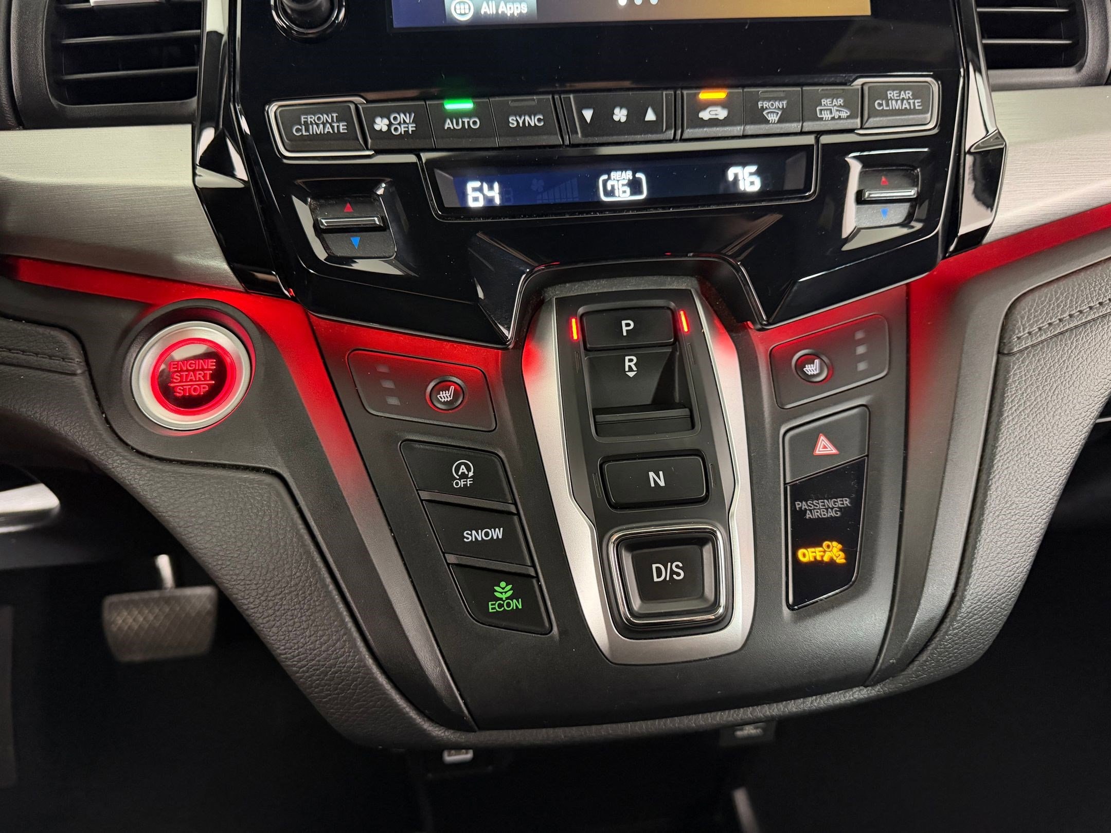 2024 Honda Odyssey SPORT - Photo 15
