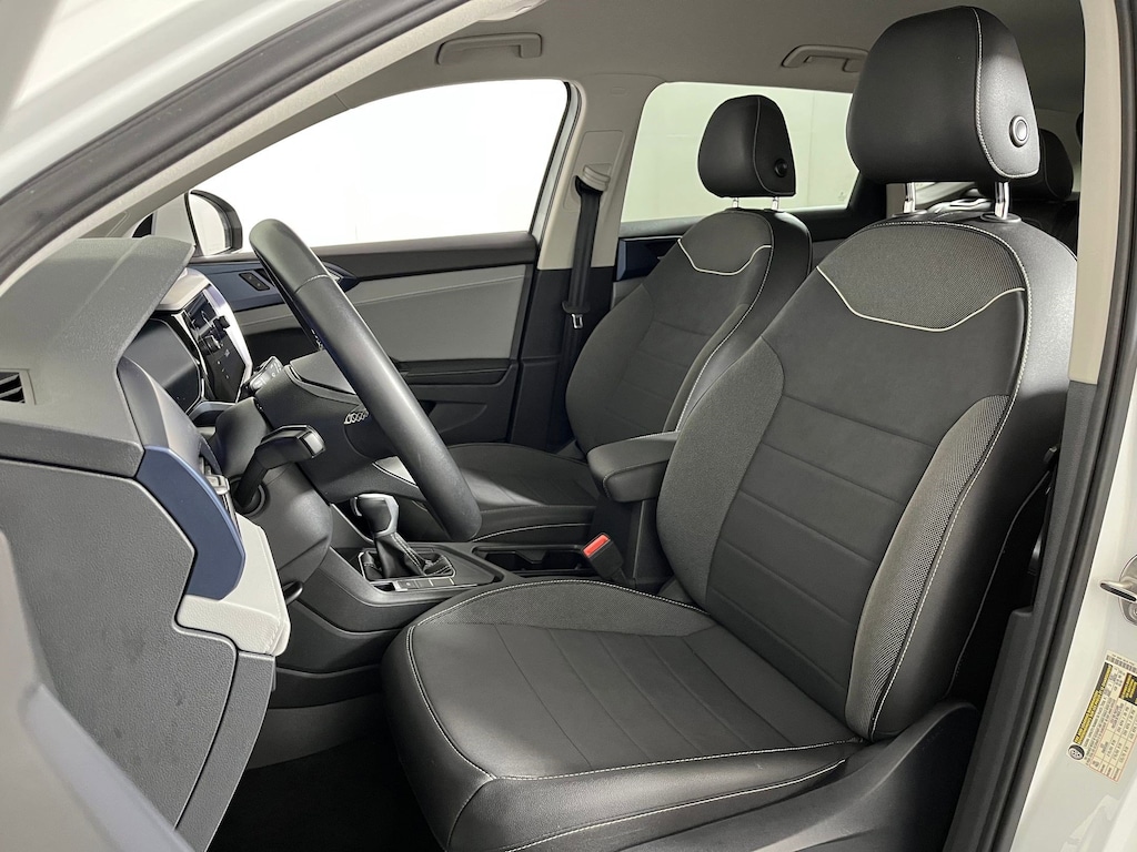 Used 2024 Volkswagen Taos SE SUV