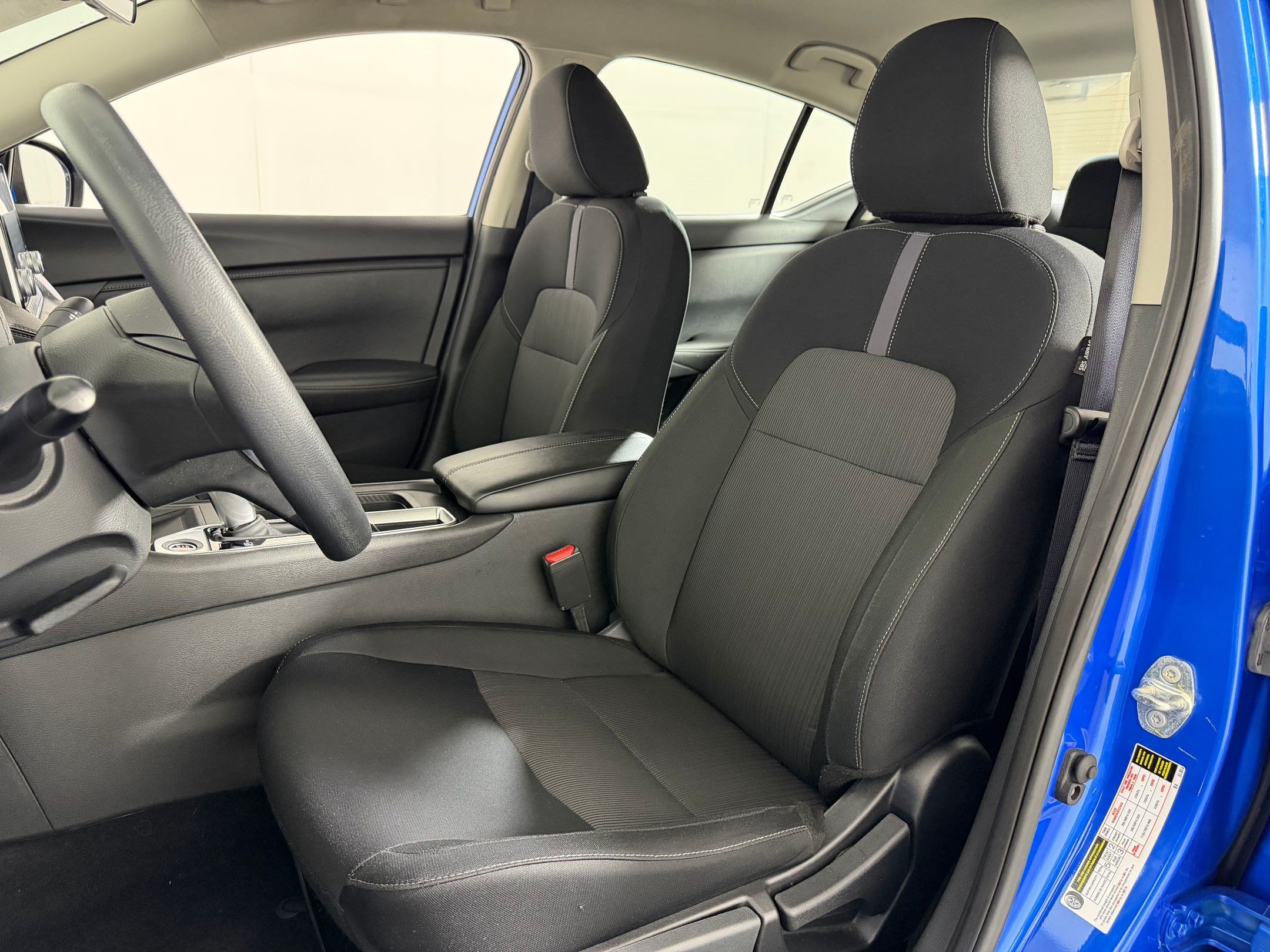 2025 Nissan Sentra SV - Photo 4