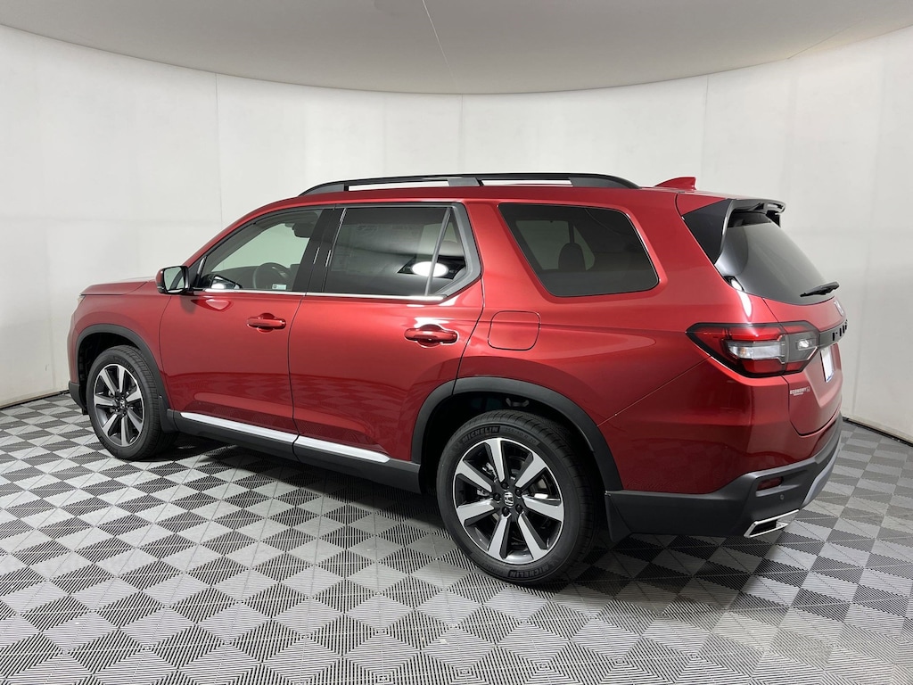 New 2025 Honda Pilot Touring SUV