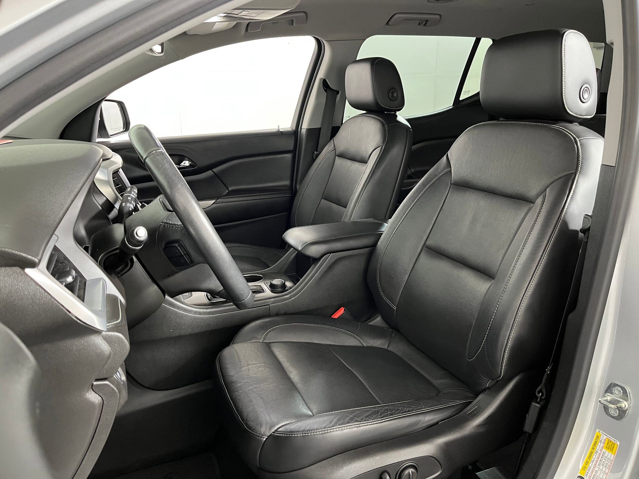 2017 Gmc Acadia SLT photo 4