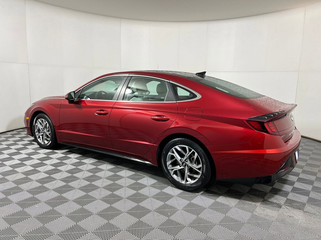 Used 2023 Hyundai Sonata SEL Sedan