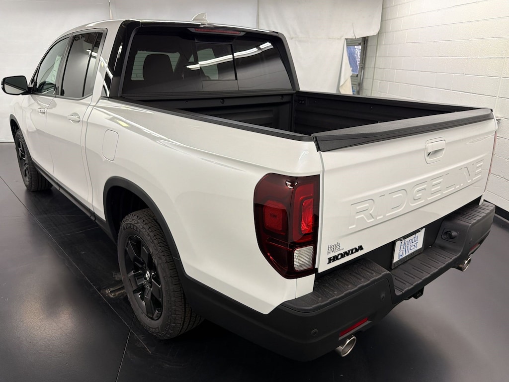 New 2026 Honda Ridgeline Black Edition Truck Crew Cab
