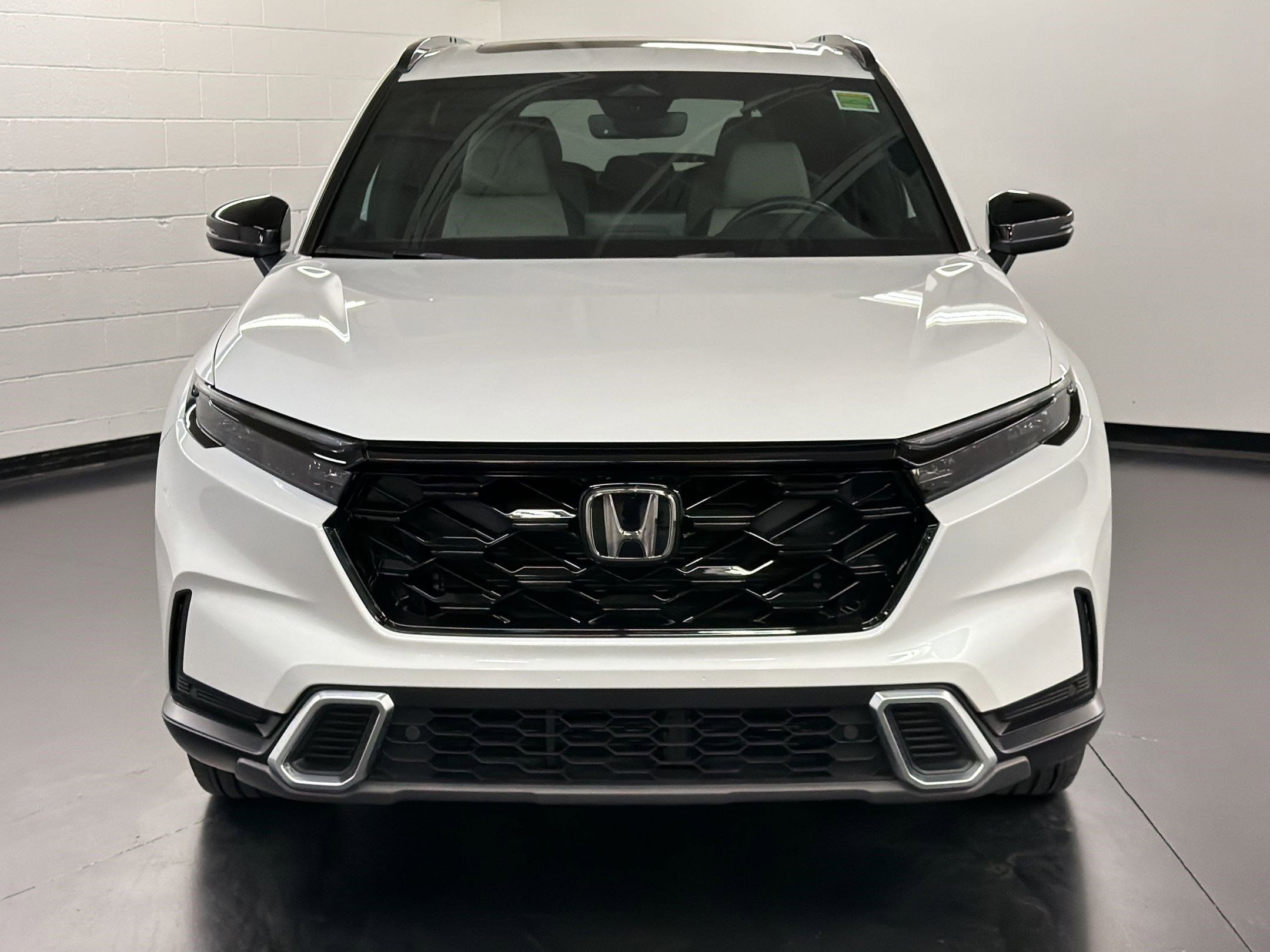 2024 Honda CR-V Hybrid Sport Touring photo 5