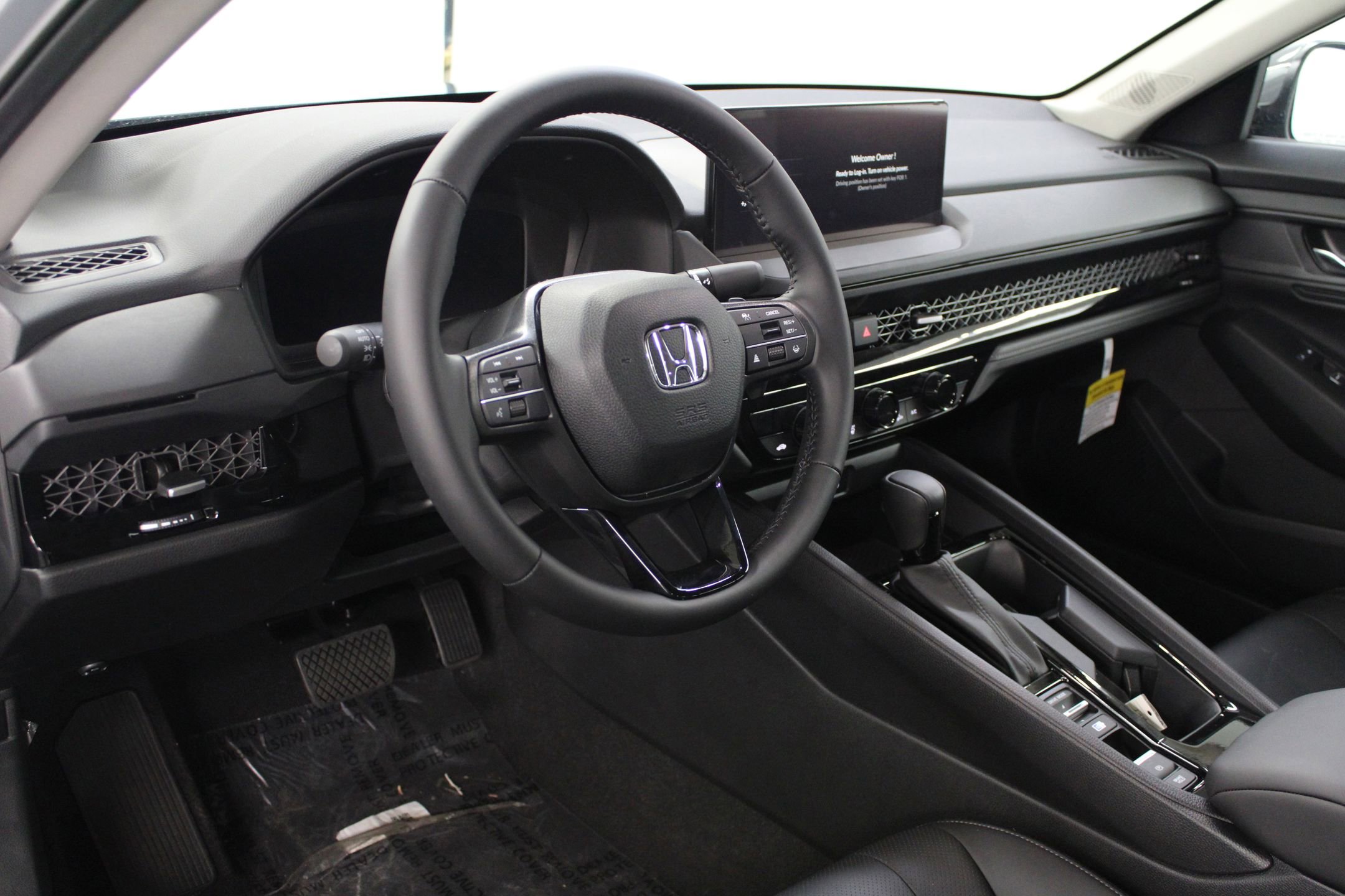 2025 Honda Accord Hybrid EX-L photo 4
