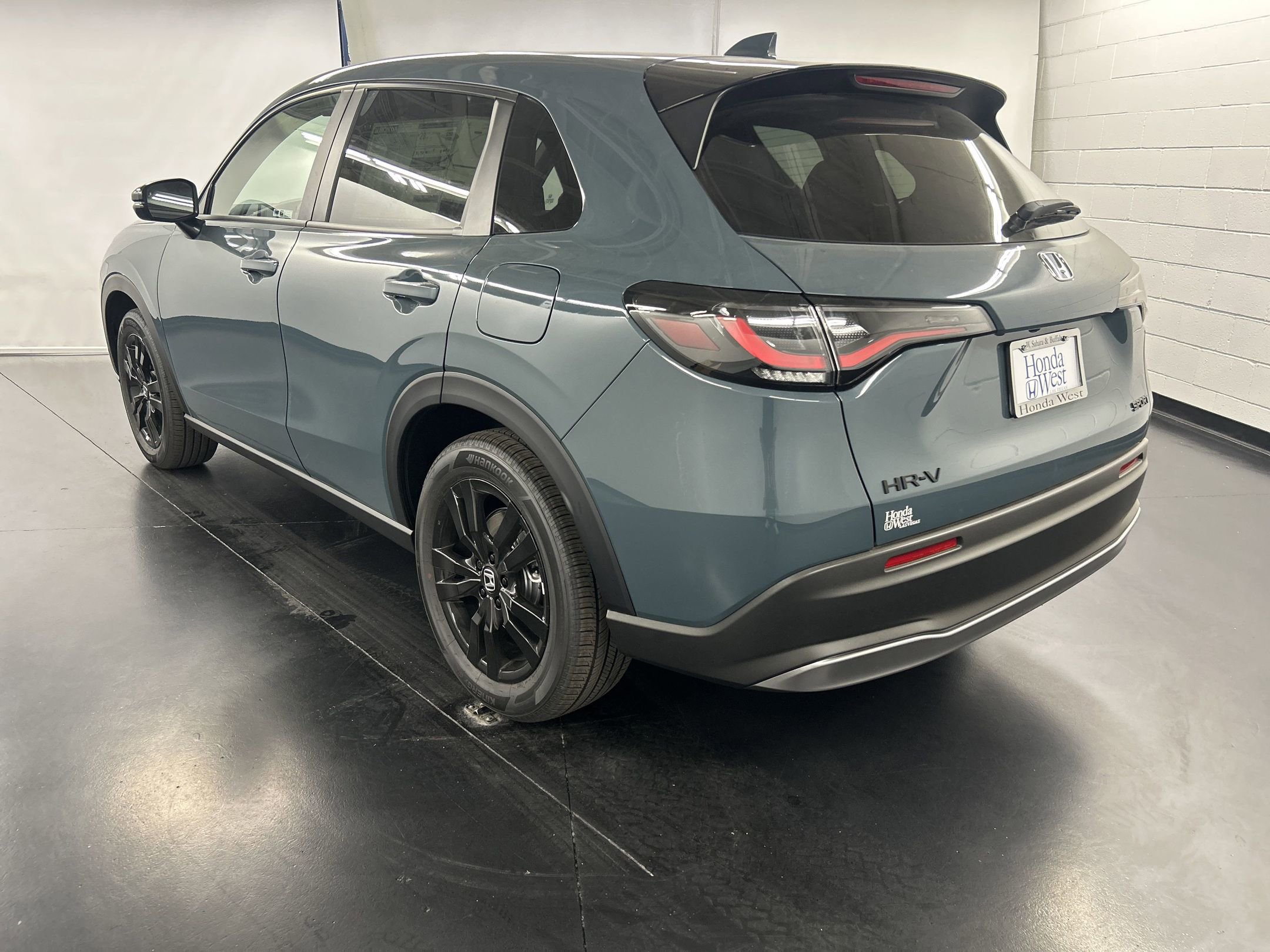2026 Honda HR-V Sport photo 3