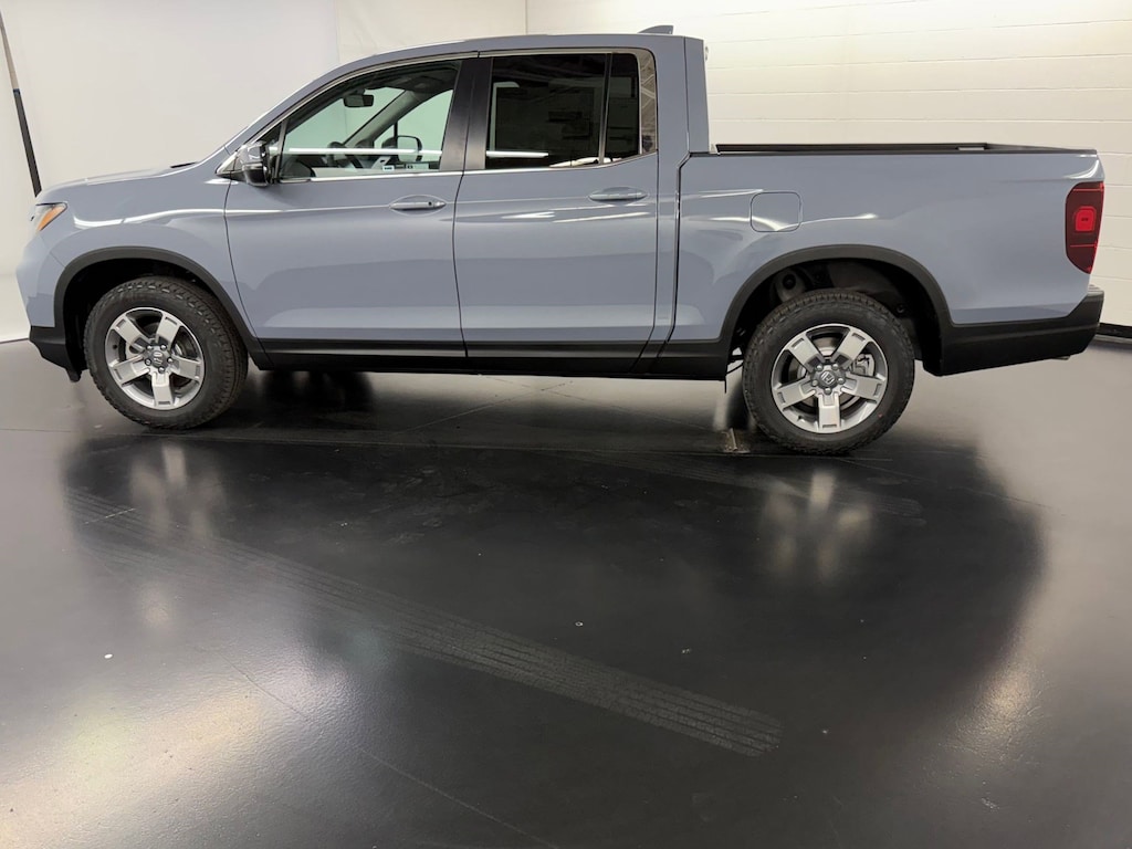 New 2026 Honda Ridgeline RTL Truck Crew Cab