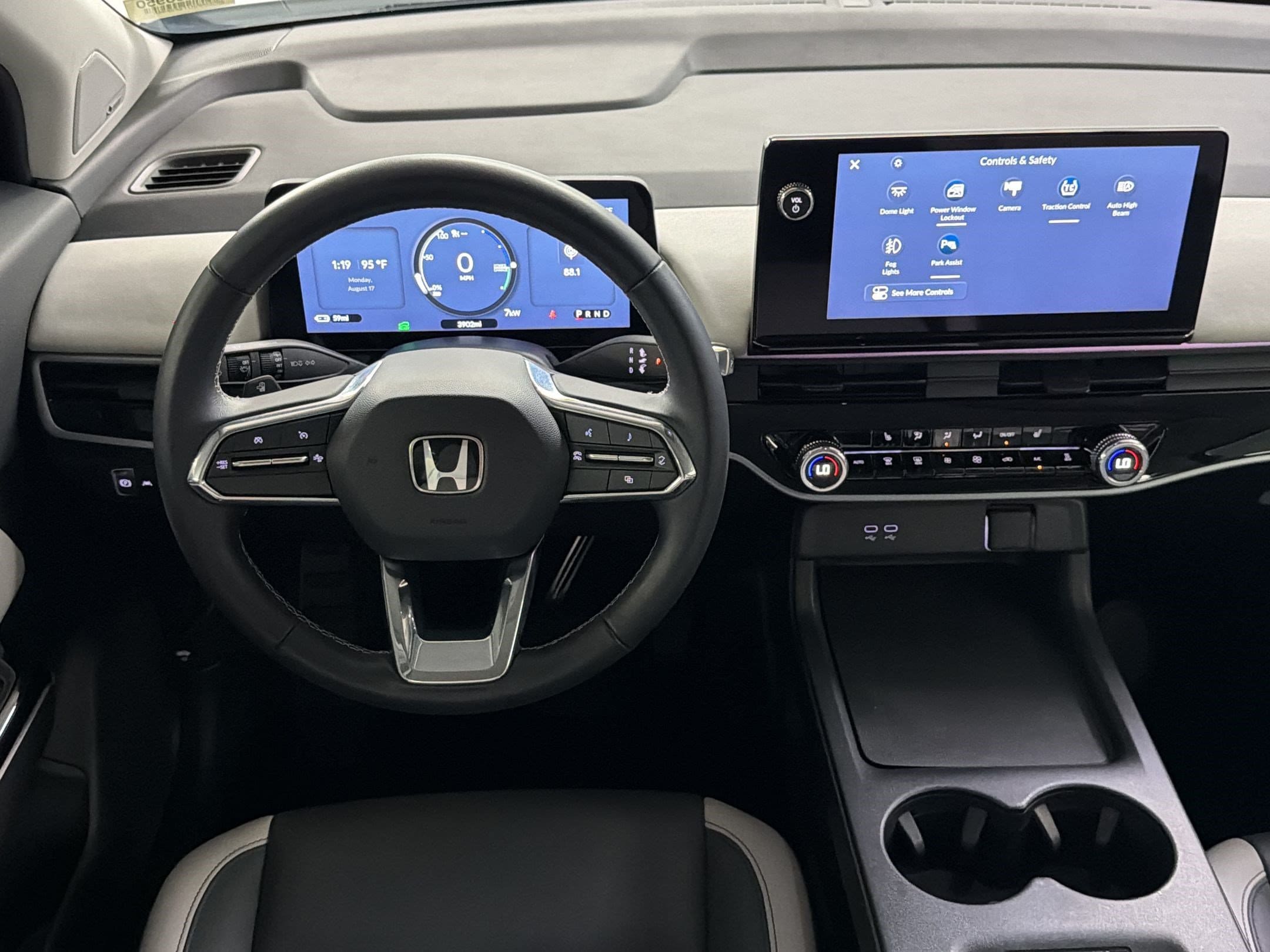 2026 Honda Prologue Touring - Photo 28