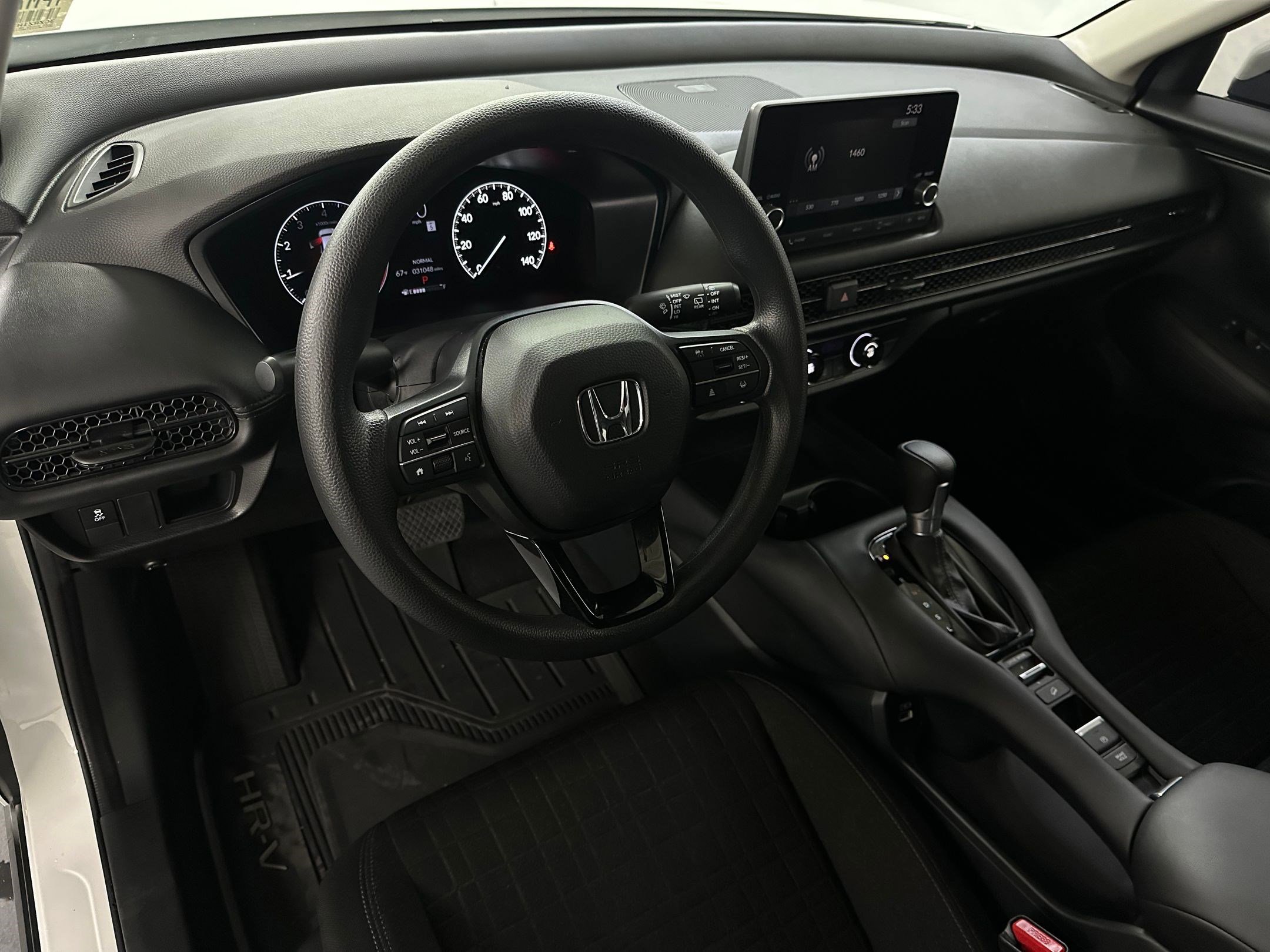 2023 Honda HR-V LX photo 4