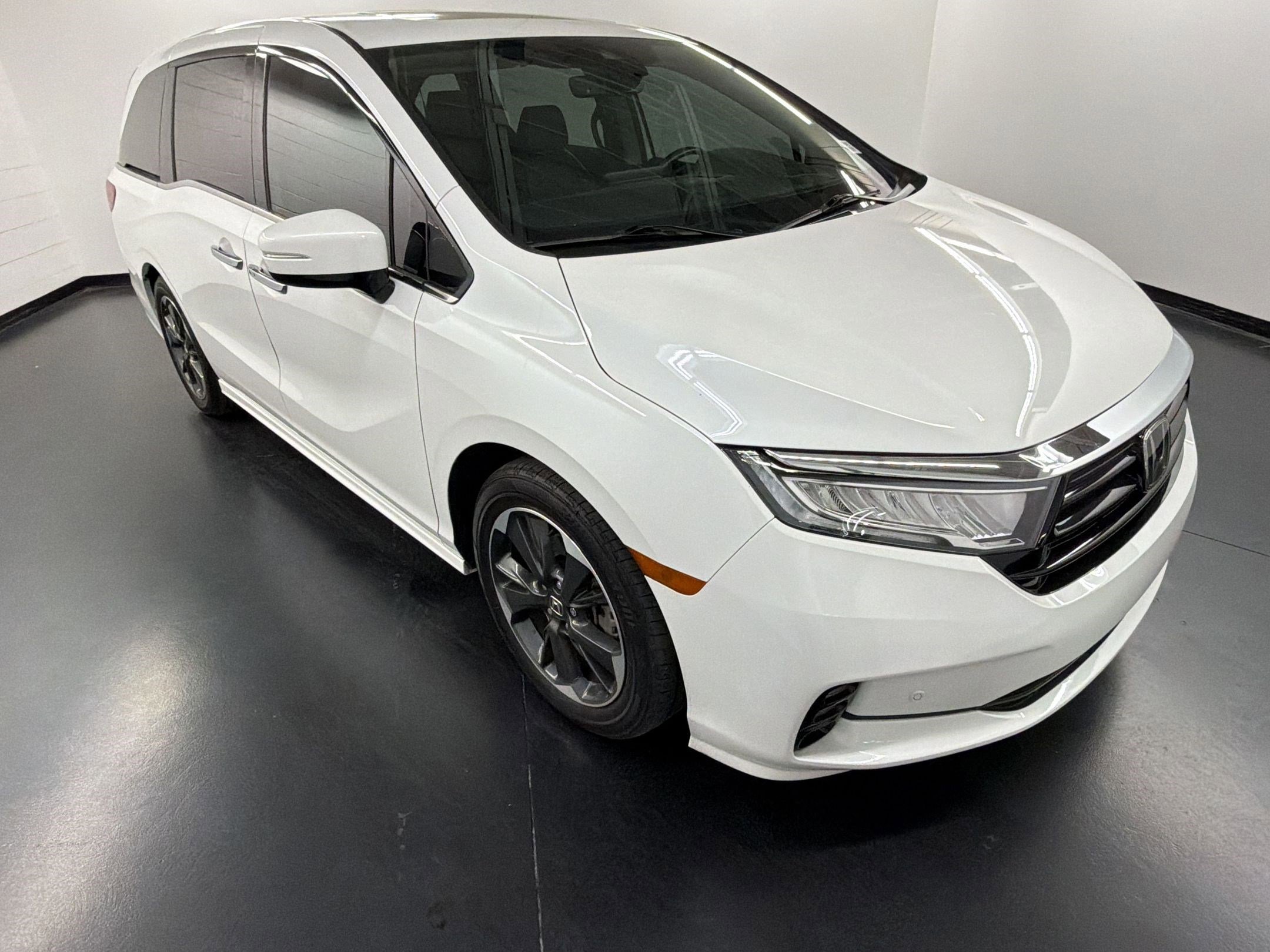 2023 Honda Odyssey Elite photo 6