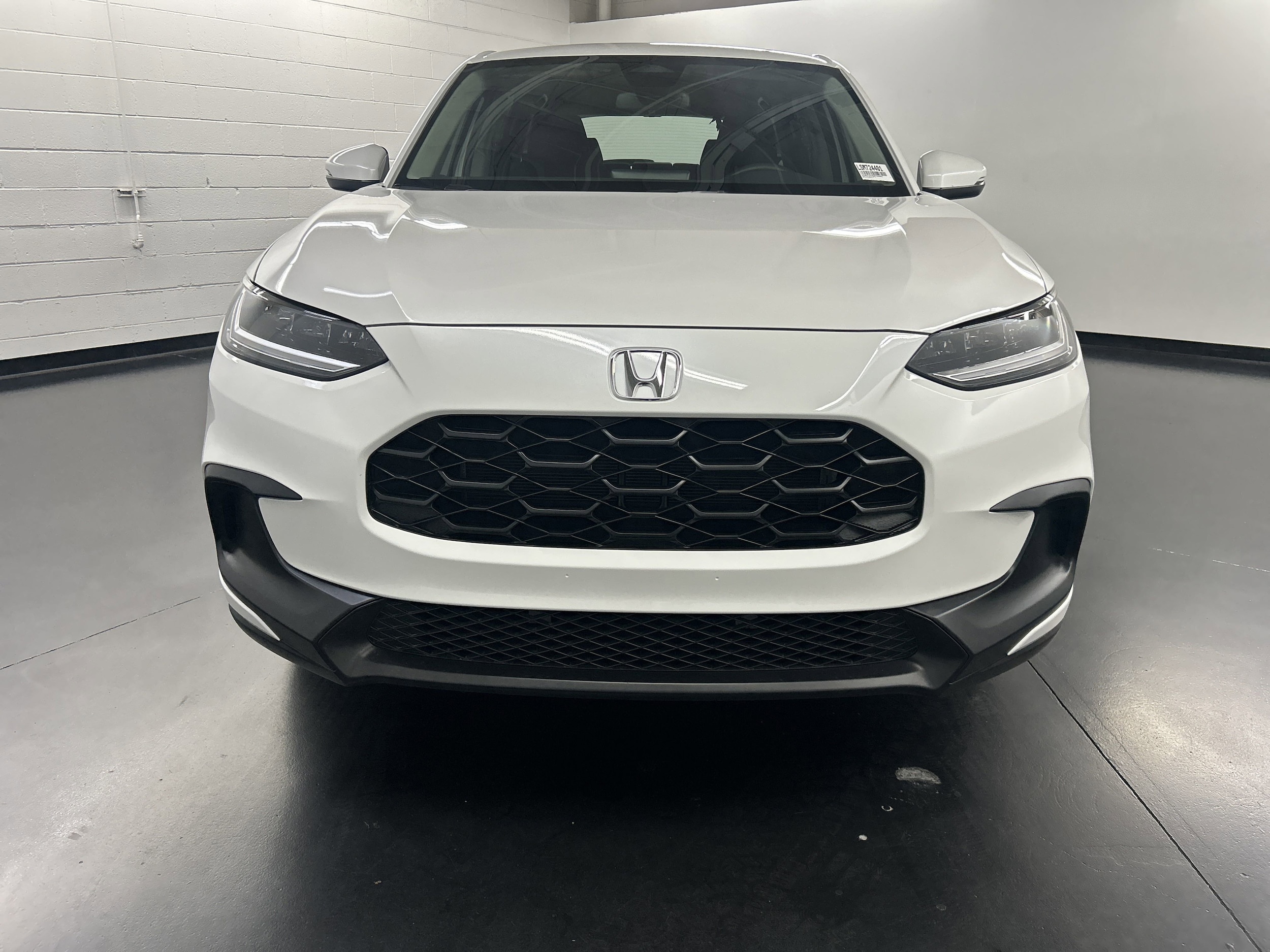Used 2025 Honda HR-V LX with VIN 3CZRZ1H34SM724401 for sale in Las Vegas, NV